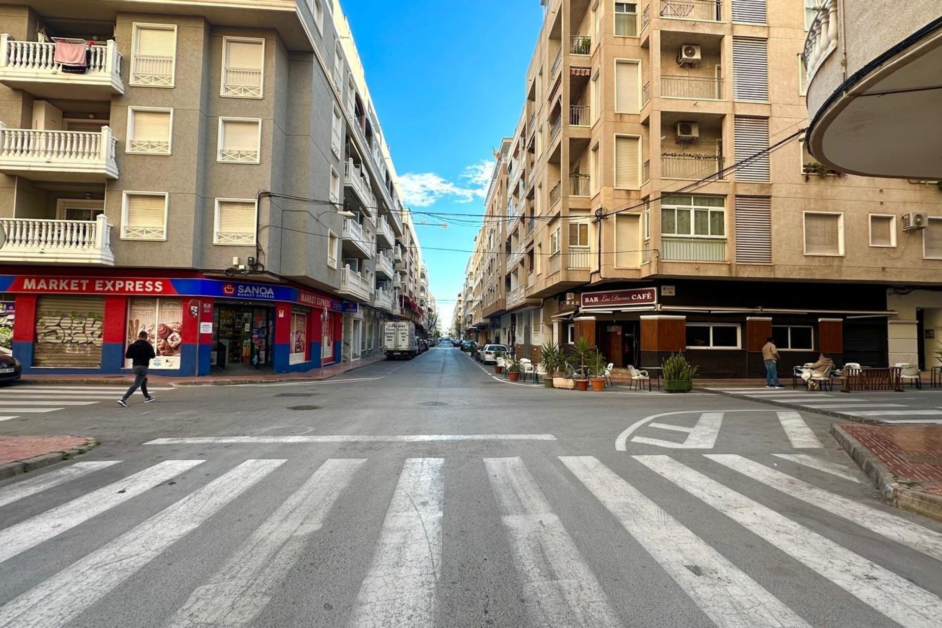 Wiederverkauf - Wohnung -
Torrevieja - Centro