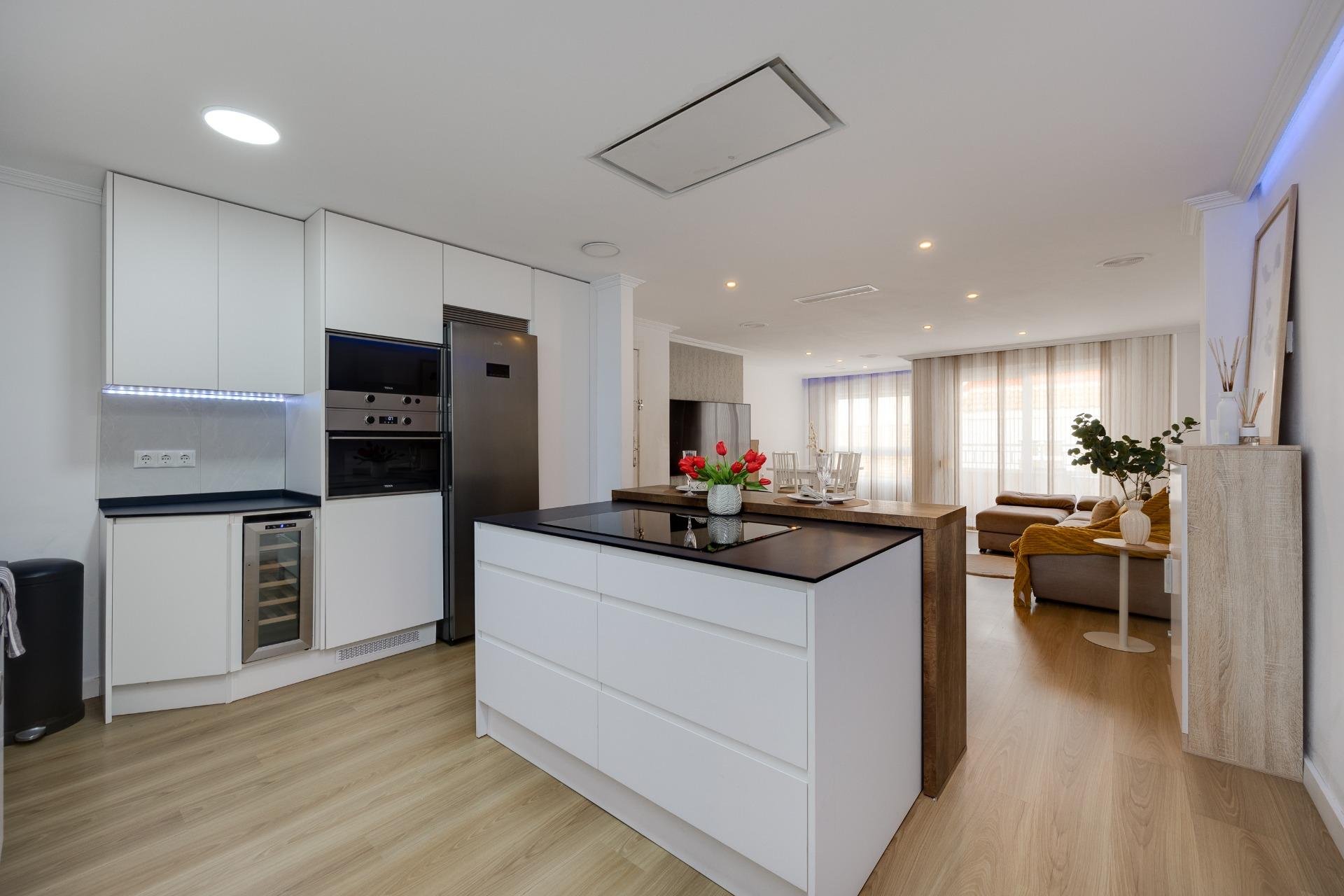 Wiederverkauf - Wohnung -
Torrevieja - Centro