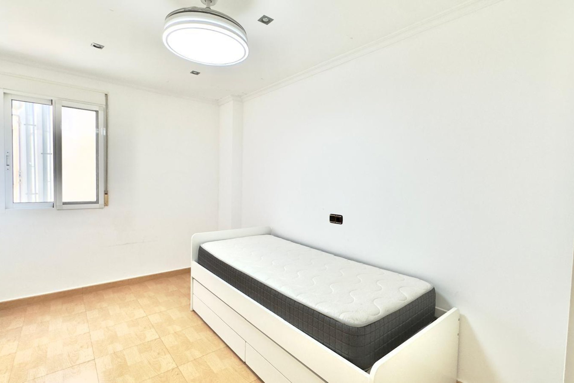 Wiederverkauf - Wohnung -
Torrevieja - Centro