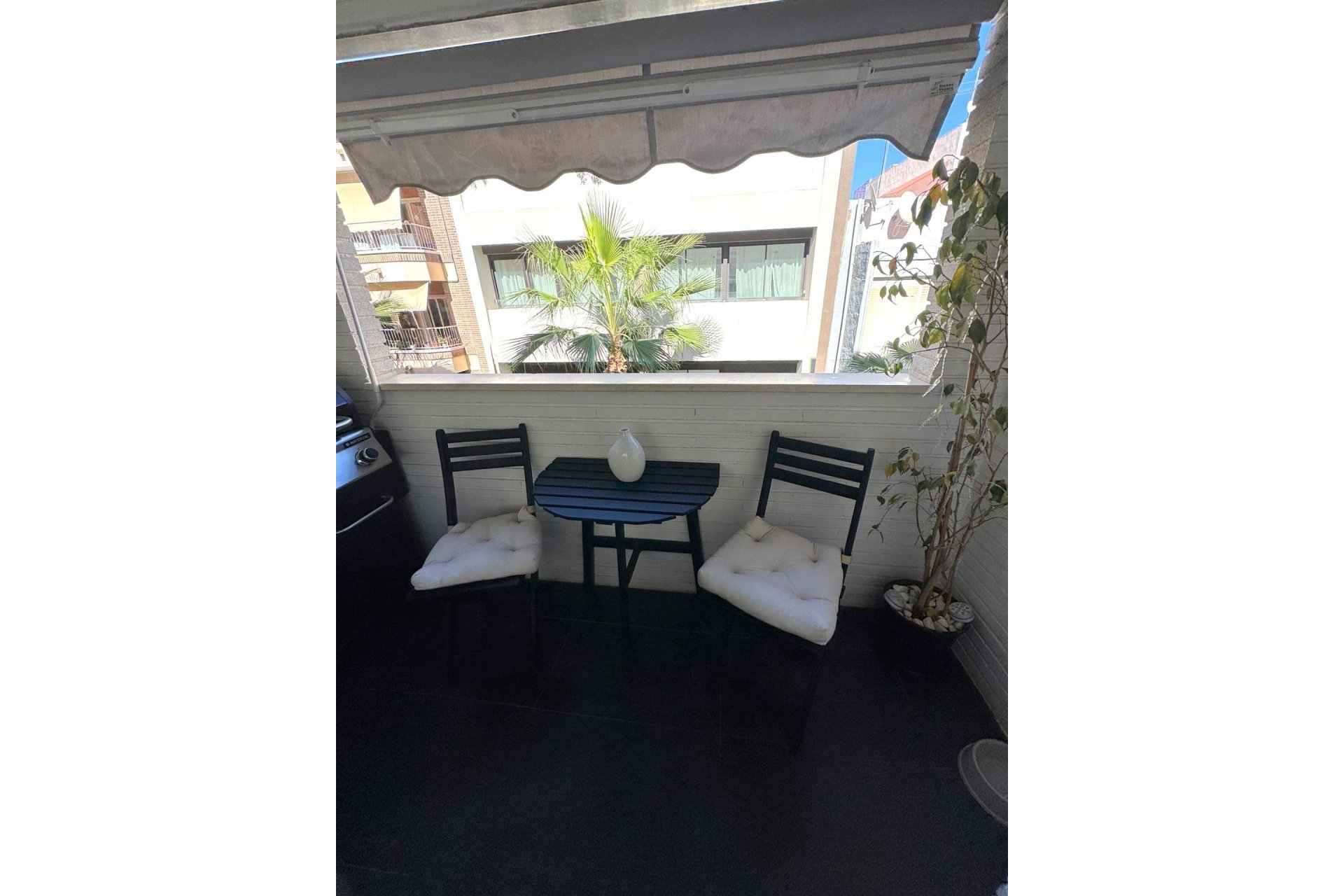 Wiederverkauf - Wohnung -
Torrevieja - Centro