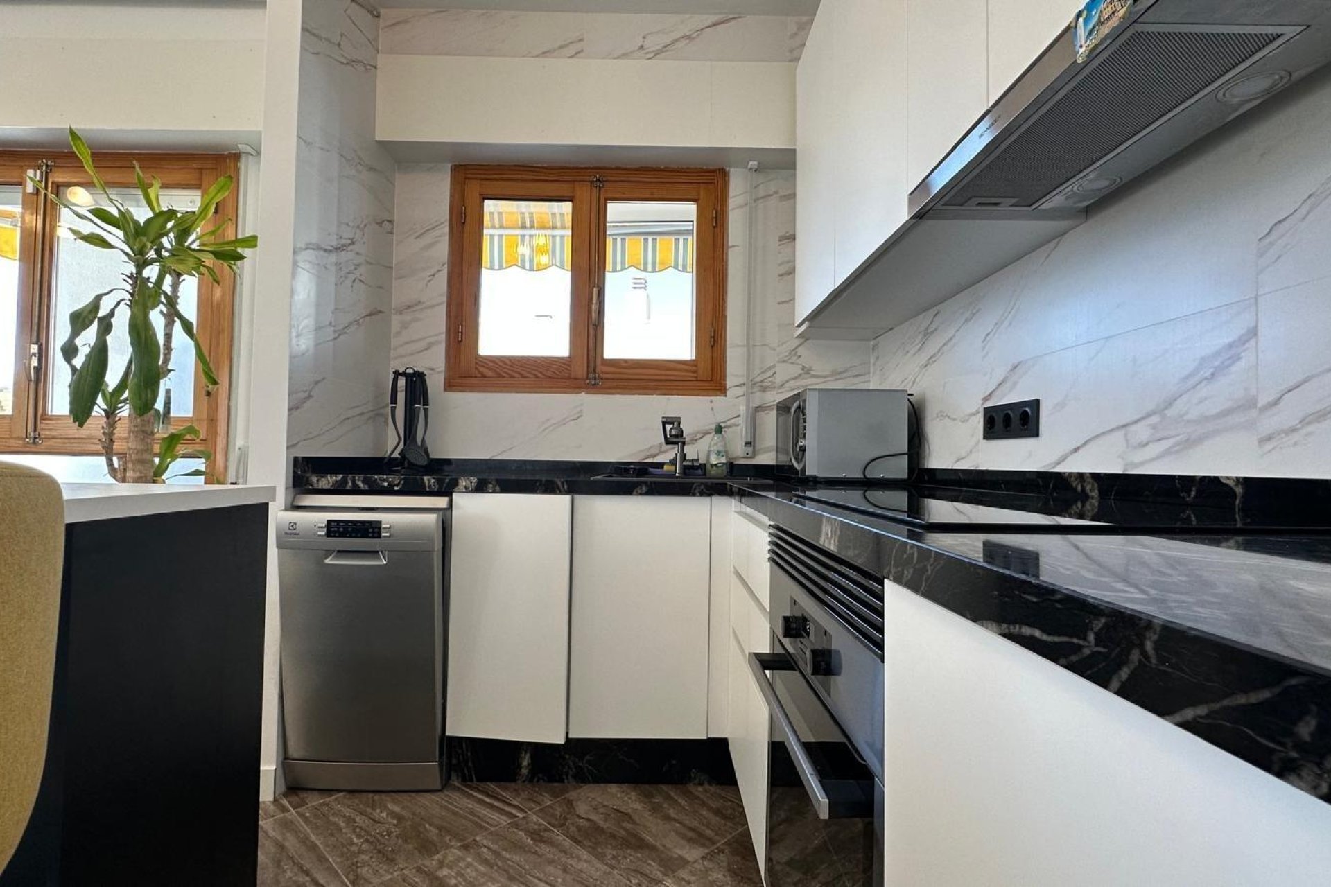 Wiederverkauf - Wohnung -
Torrevieja - Centro