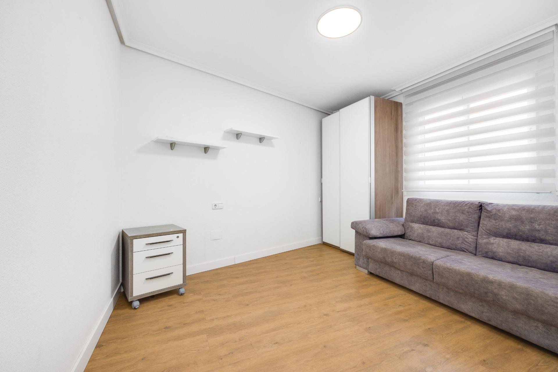 Wiederverkauf - Wohnung -
Torrevieja - Centro