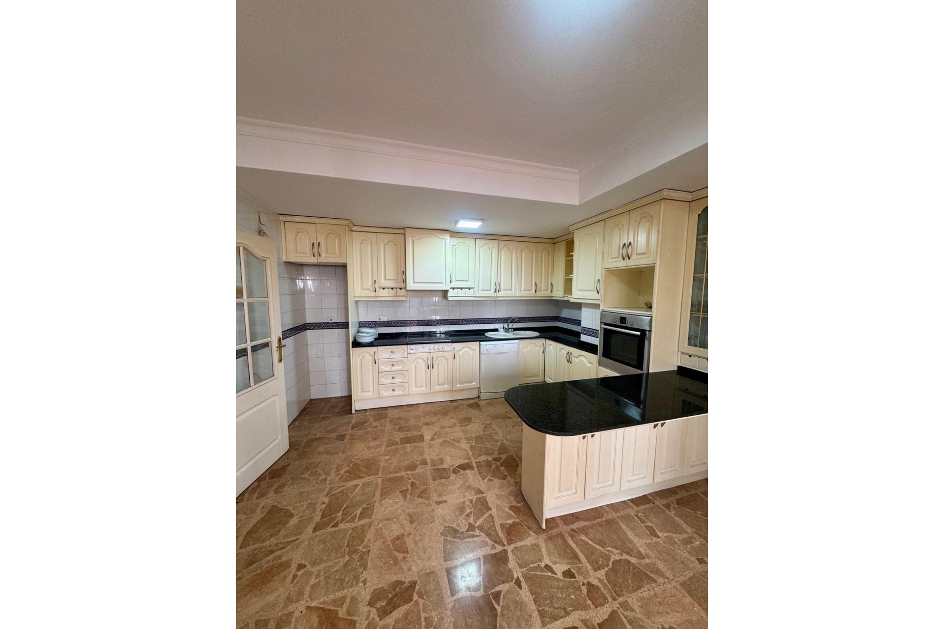 Wiederverkauf - Wohnung -
Torrevieja - Centro