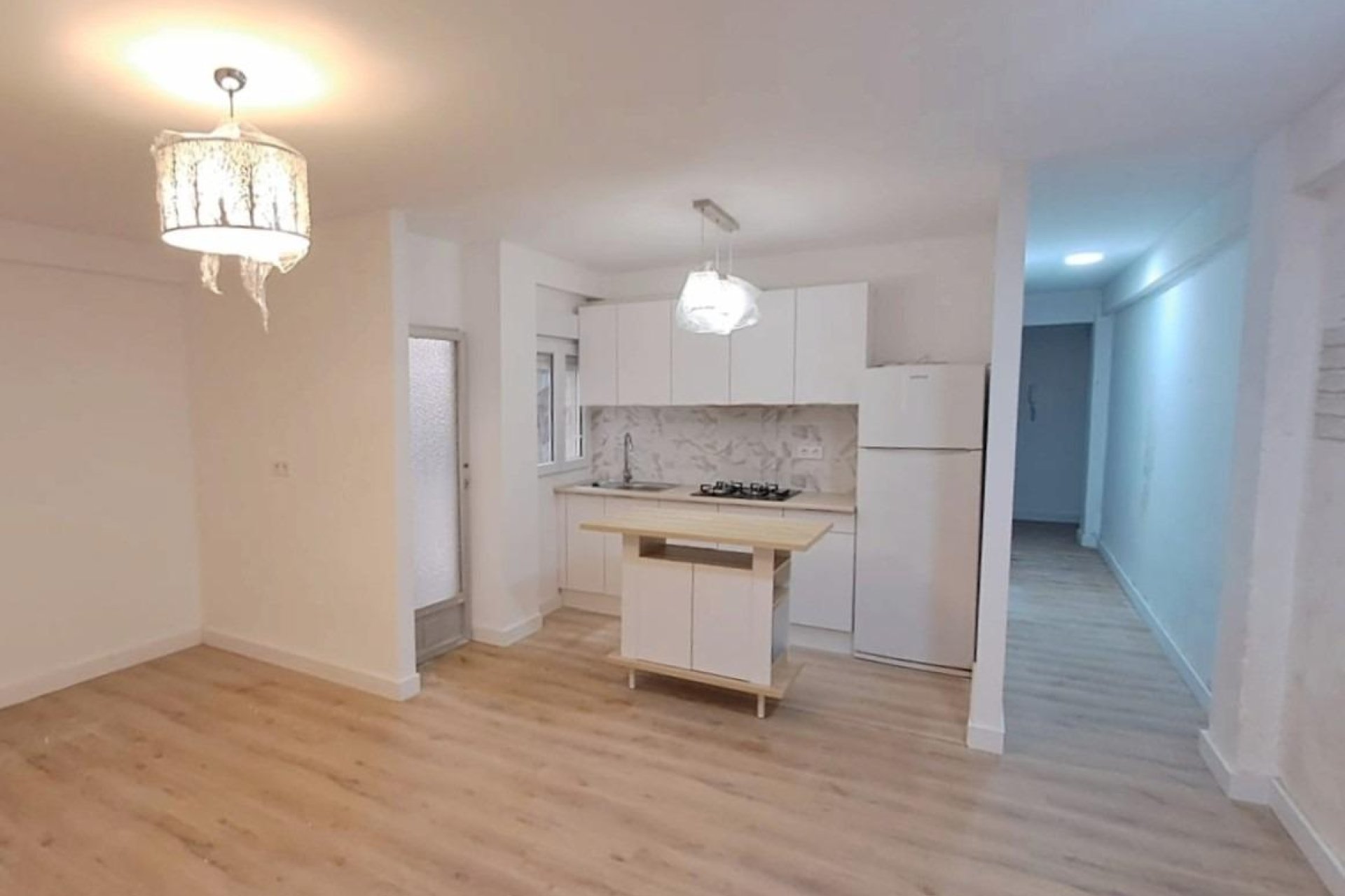 Wiederverkauf - Wohnung -
Torrevieja - Centro