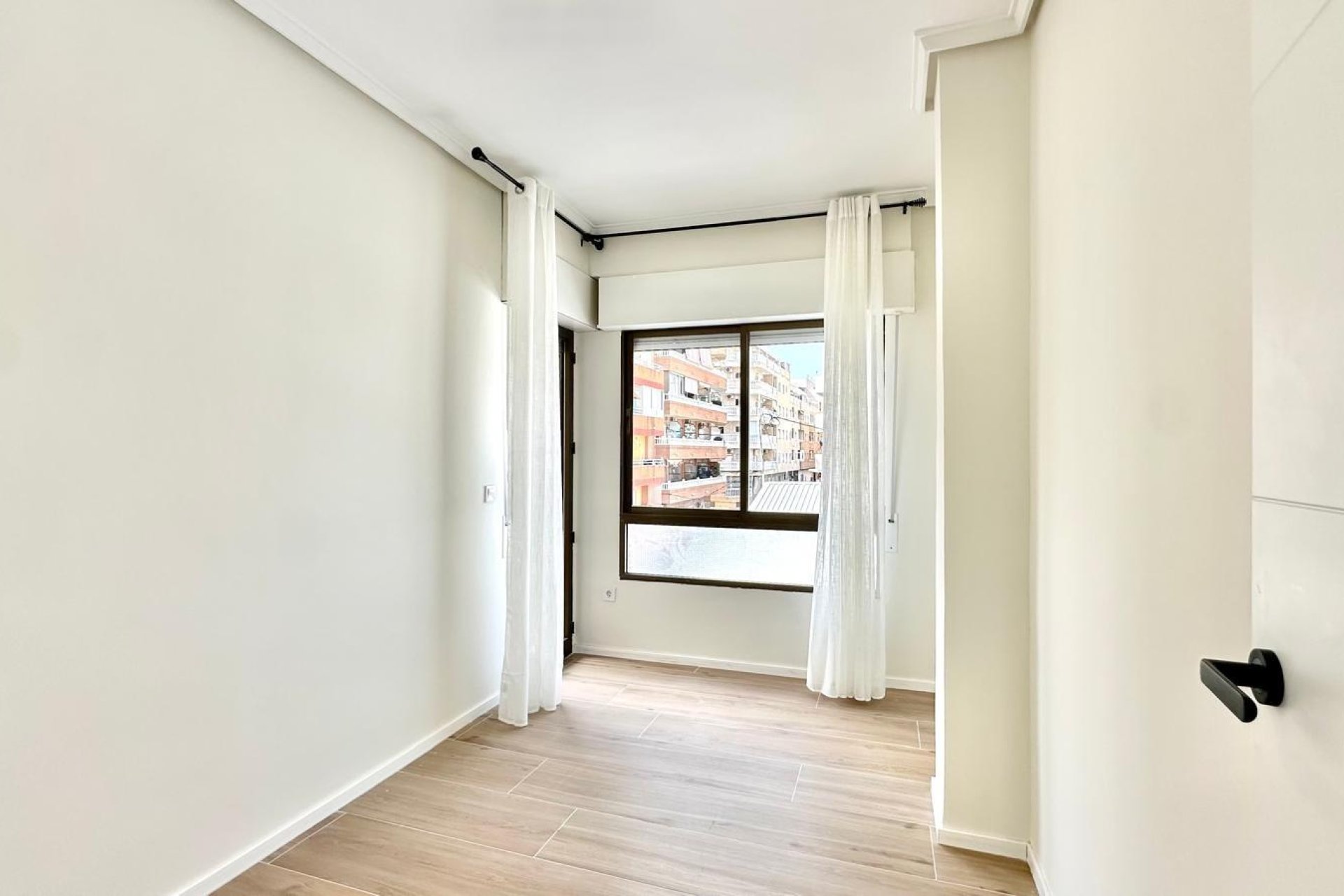 Wiederverkauf - Wohnung -
Torrevieja - Centro