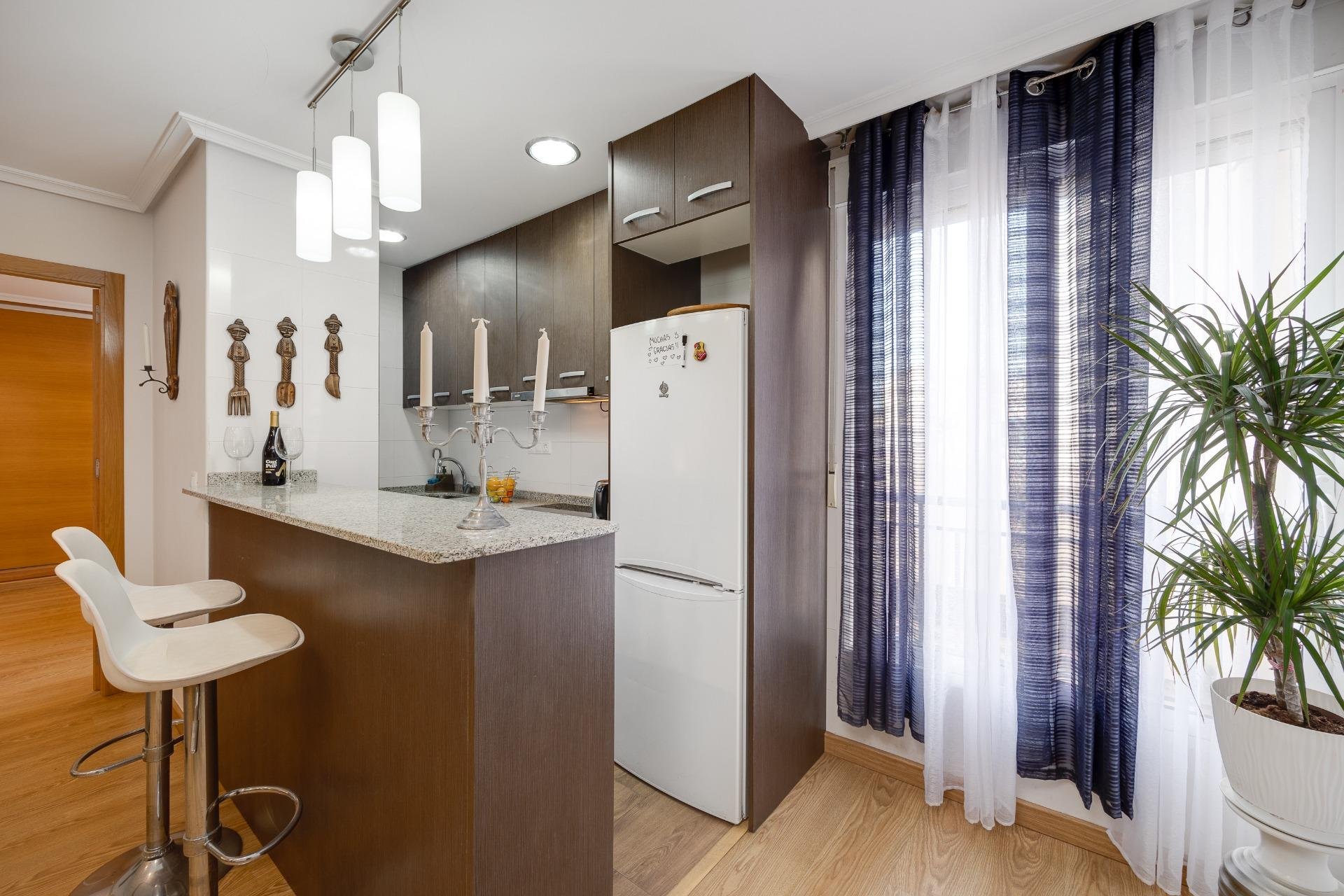 Wiederverkauf - Wohnung -
Torrevieja - Centro