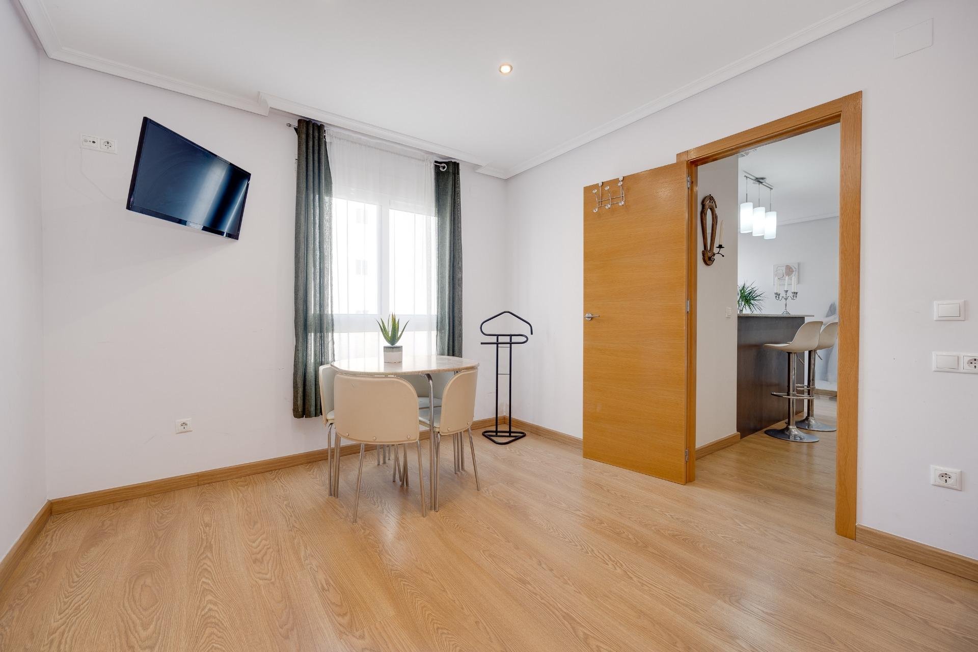 Wiederverkauf - Wohnung -
Torrevieja - Centro