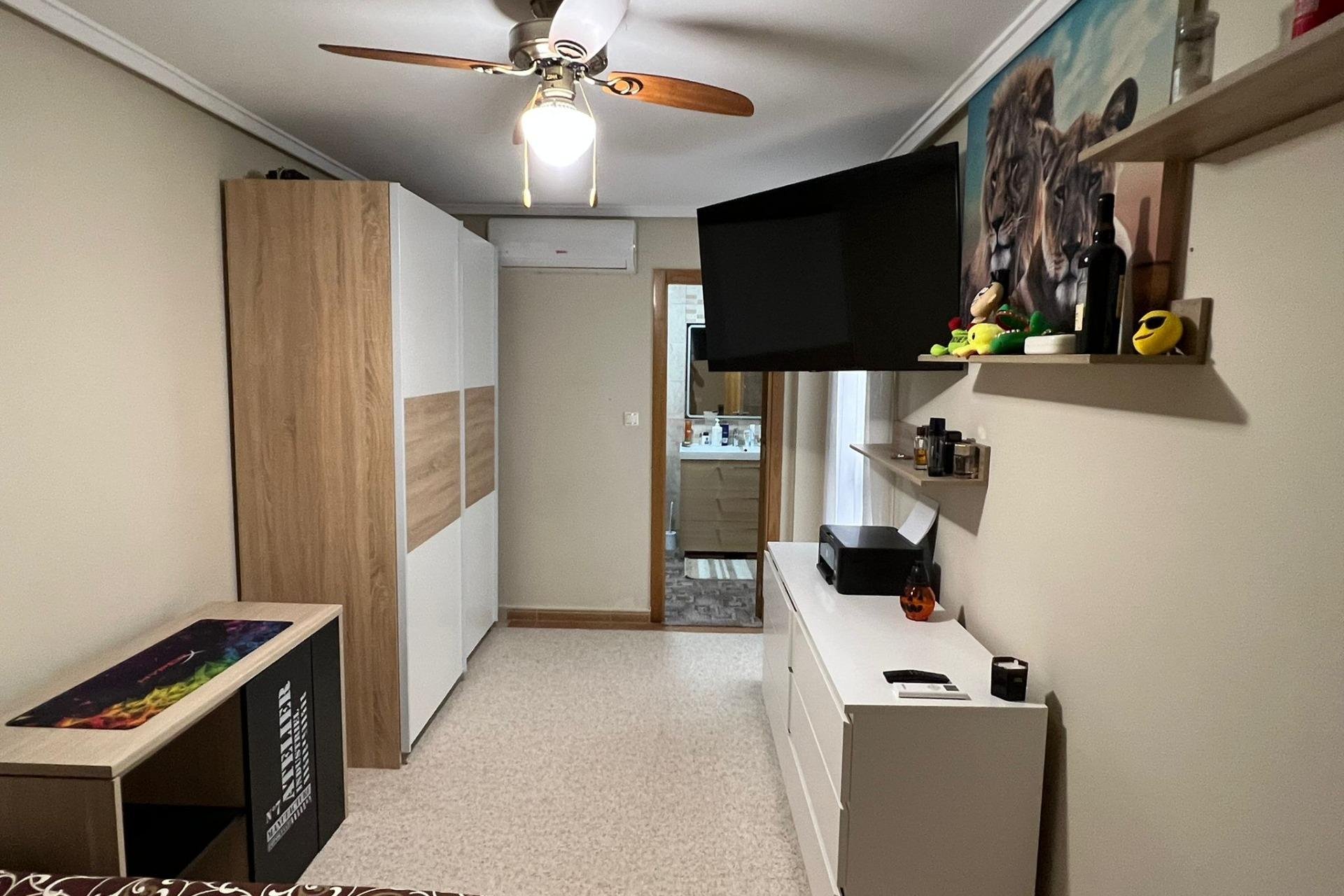 Wiederverkauf - Wohnung -
Torrevieja - Centro