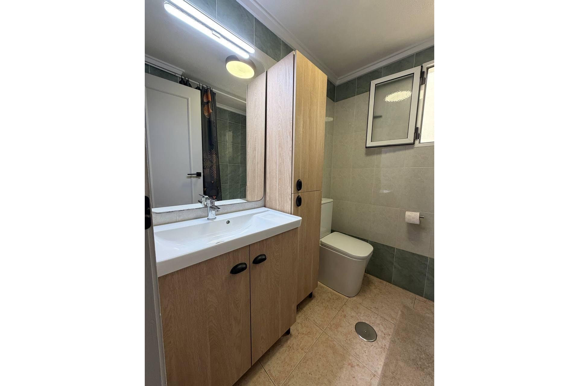 Wiederverkauf - Wohnung -
Torrevieja - Centro