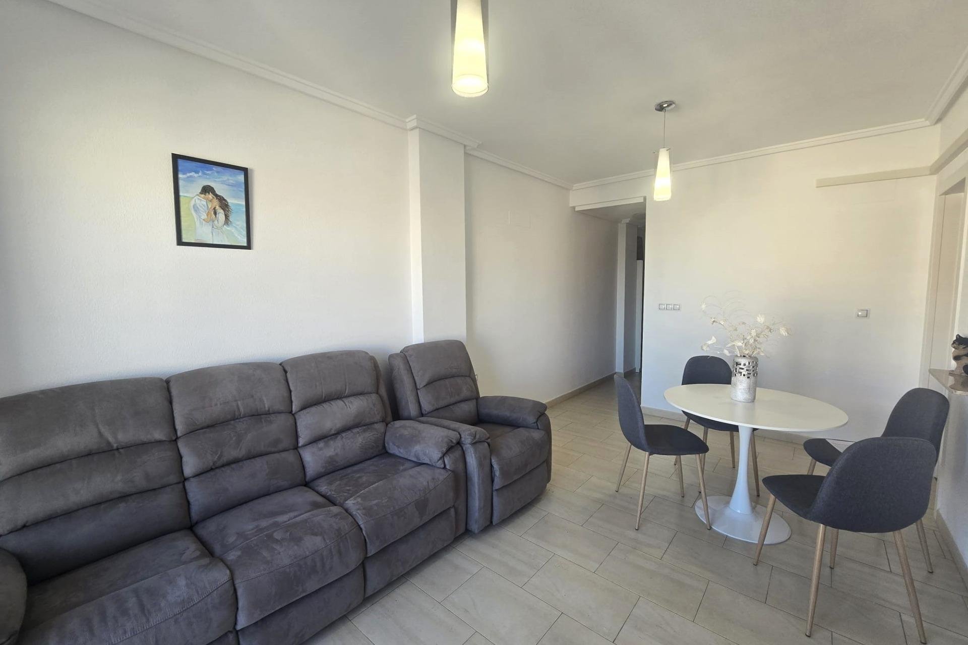 Wiederverkauf - Wohnung -
Torrevieja - Centro