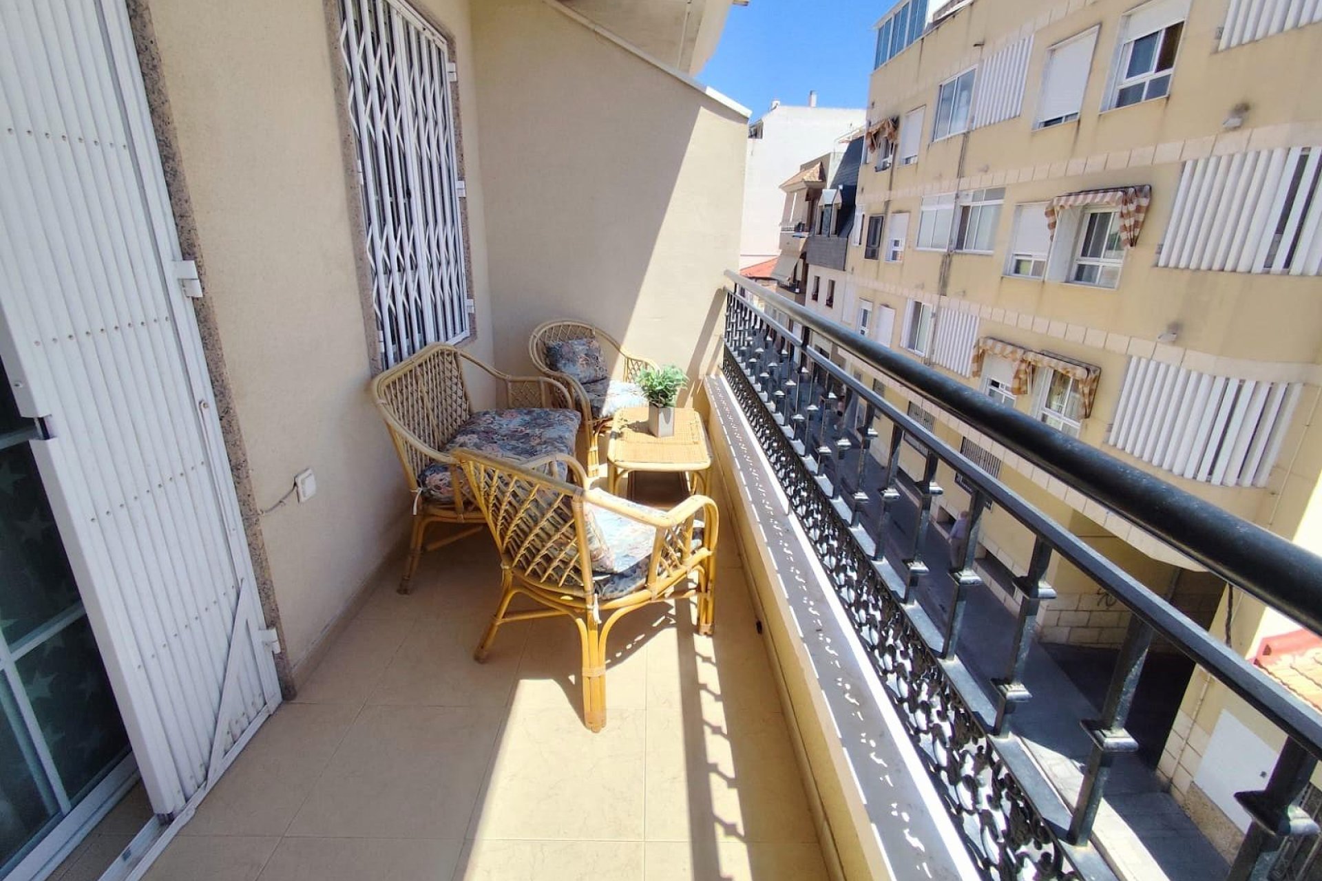 Wiederverkauf - Wohnung -
Torrevieja - Centro