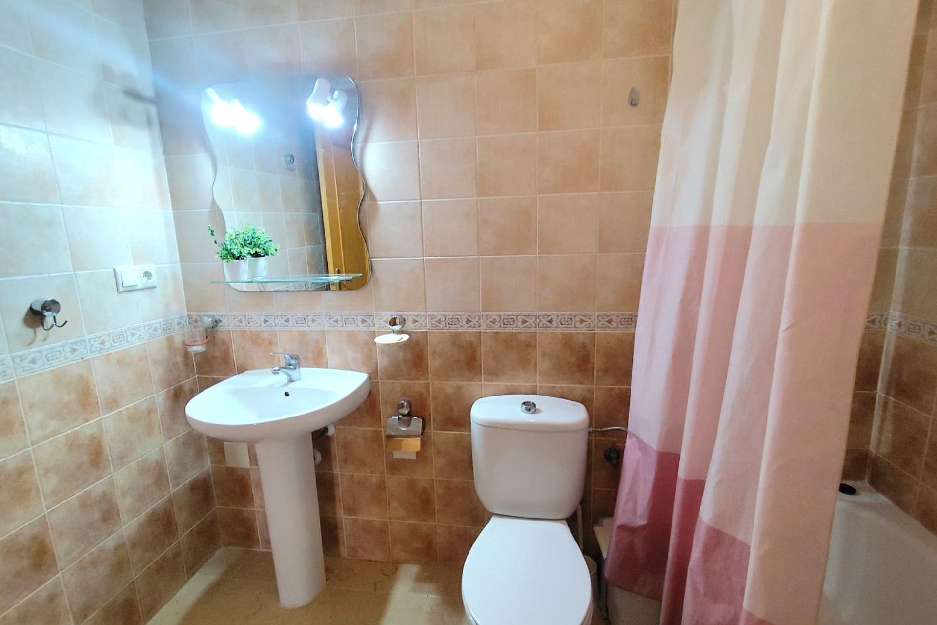 Wiederverkauf - Wohnung -
Torrevieja - Centro