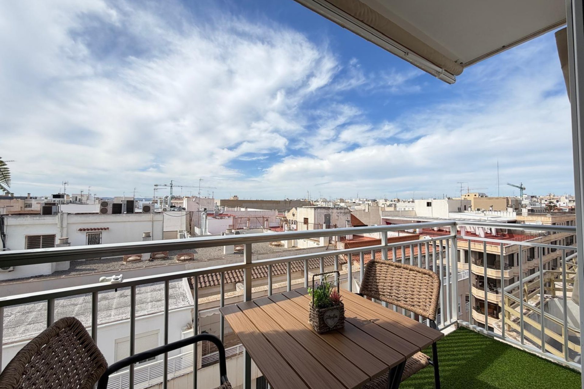 Wiederverkauf - Wohnung -
Torrevieja - Centro