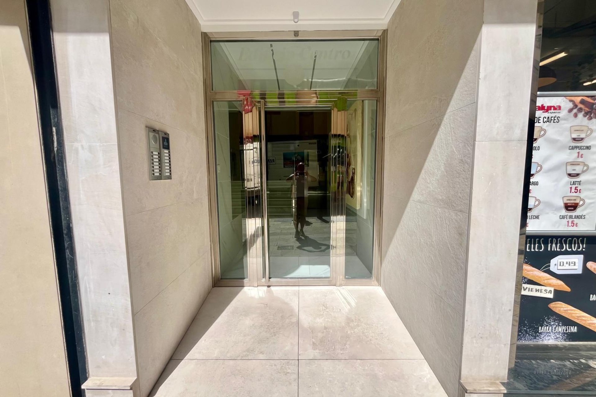 Wiederverkauf - Wohnung -
Torrevieja - Centro