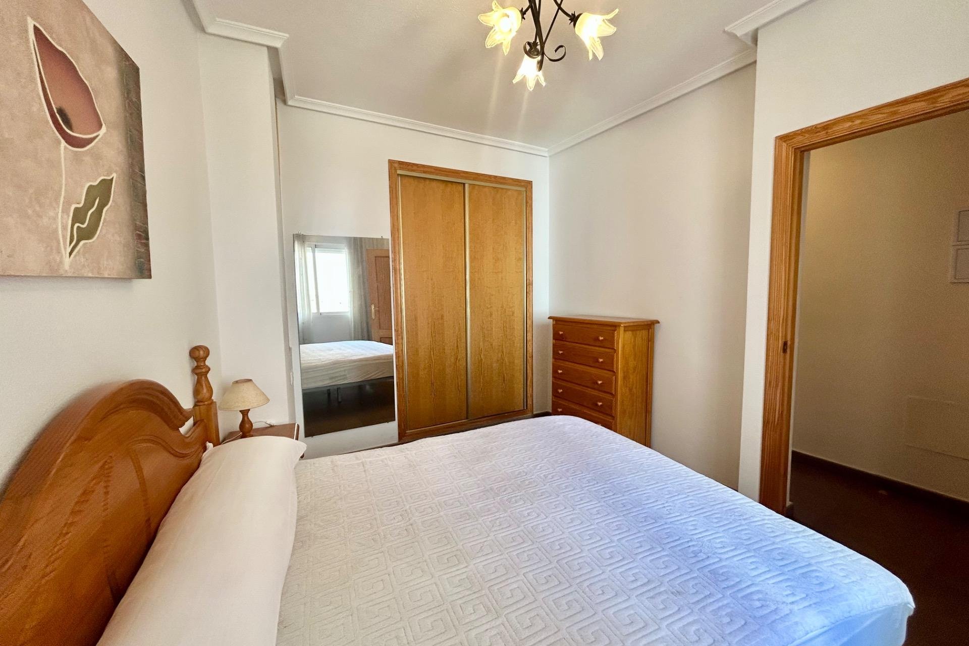 Wiederverkauf - Wohnung -
Torrevieja - Centro