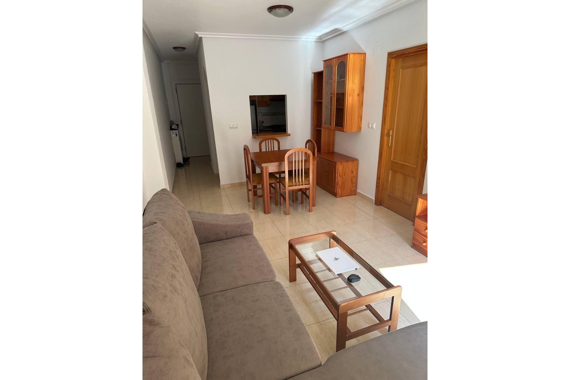 Wiederverkauf - Wohnung -
Torrevieja - Centro