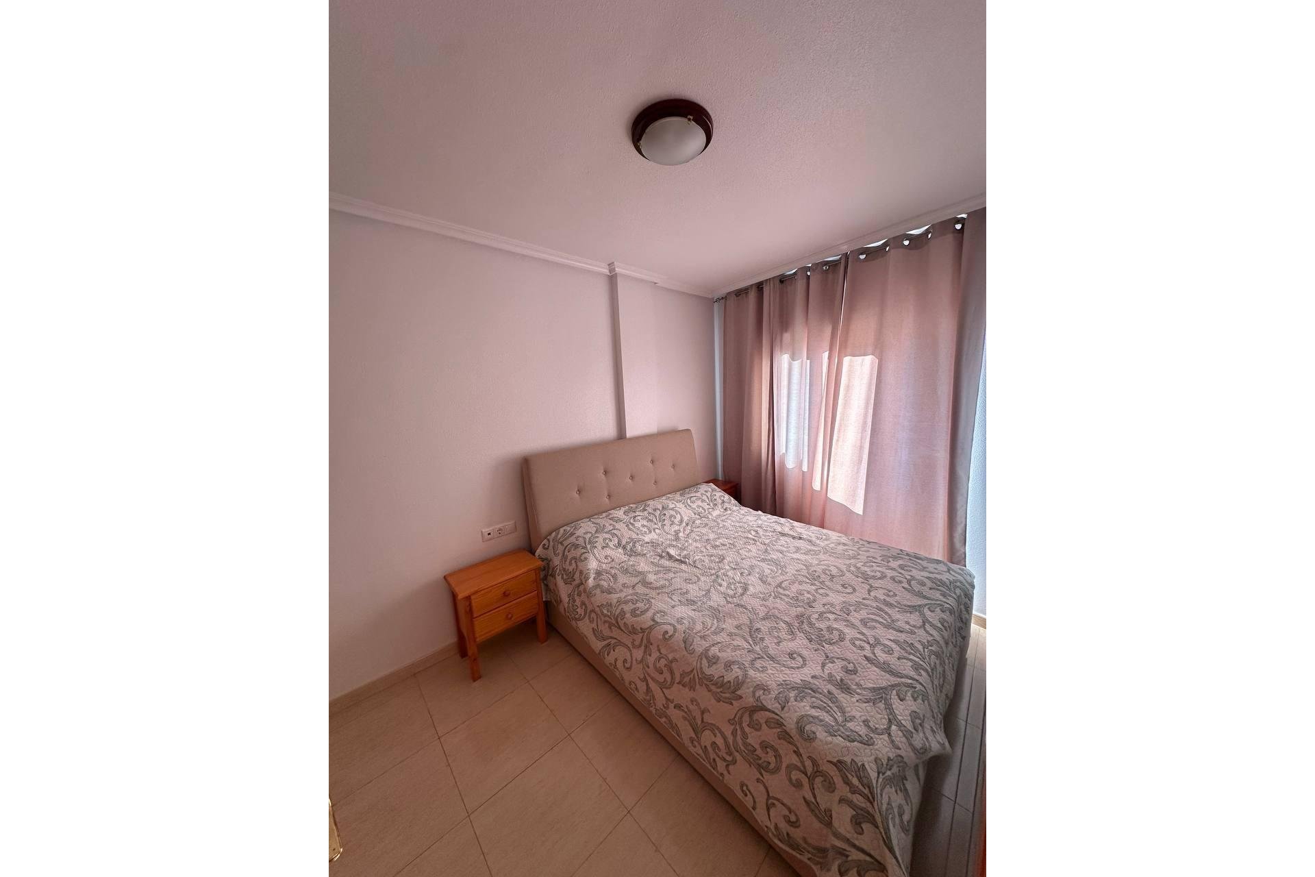 Wiederverkauf - Wohnung -
Torrevieja - Centro