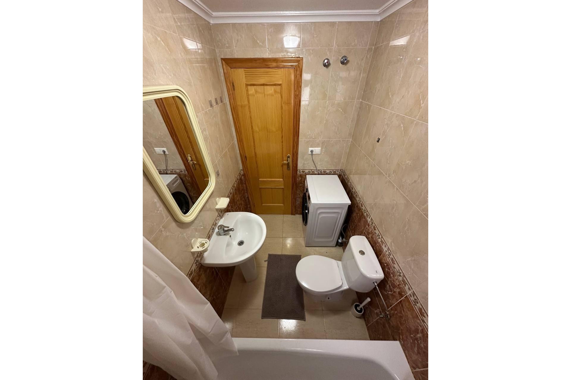 Wiederverkauf - Wohnung -
Torrevieja - Centro