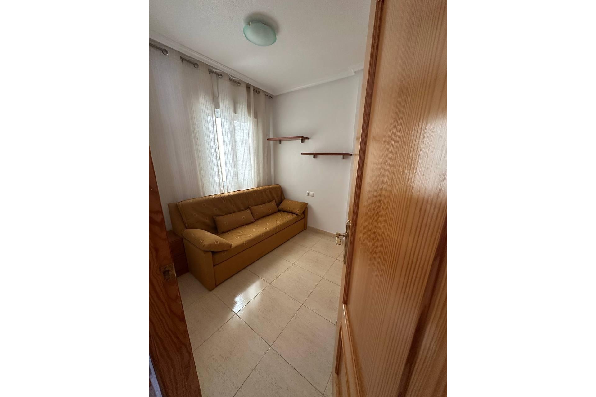 Wiederverkauf - Wohnung -
Torrevieja - Centro