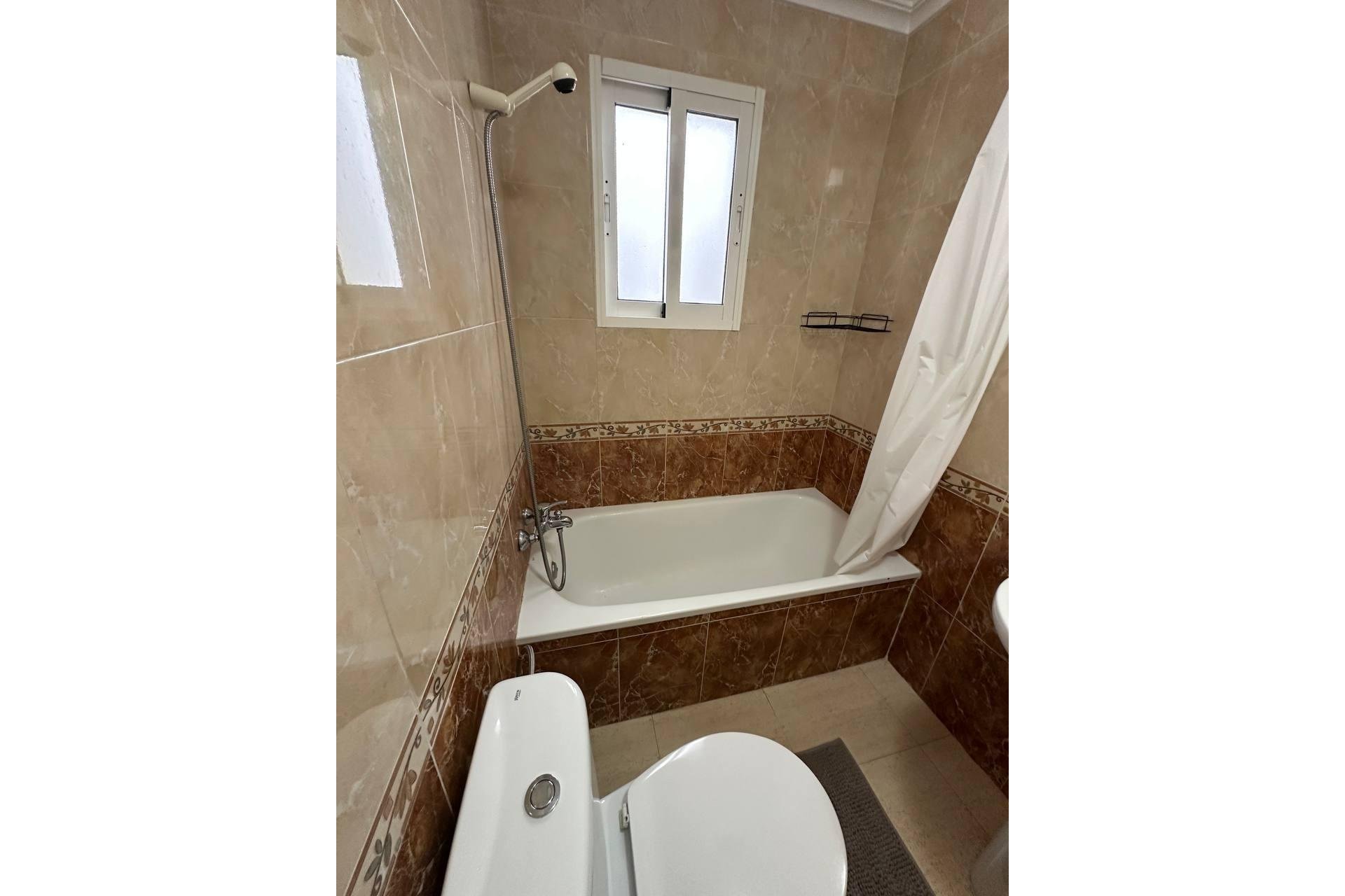 Wiederverkauf - Wohnung -
Torrevieja - Centro