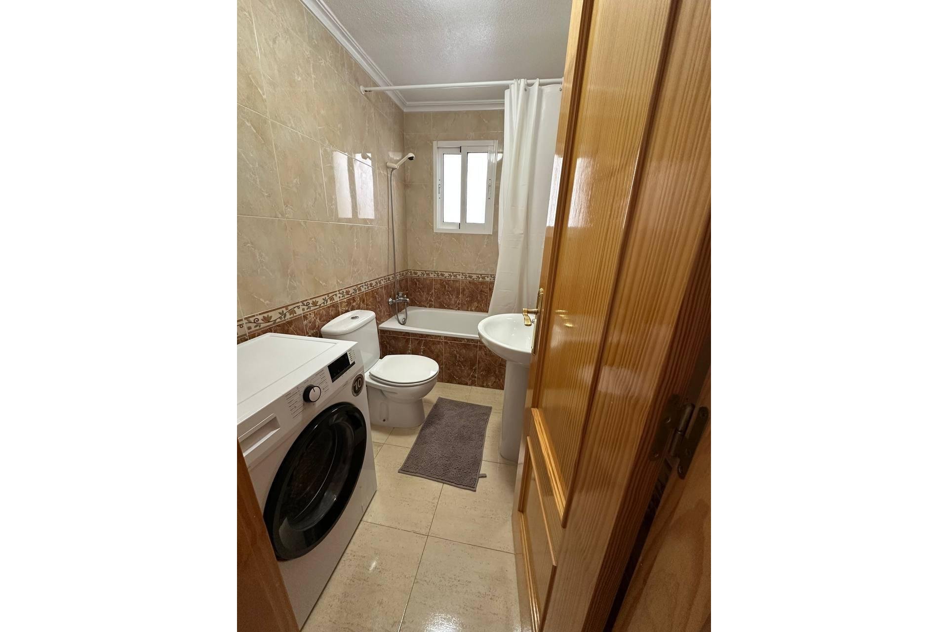 Wiederverkauf - Wohnung -
Torrevieja - Centro