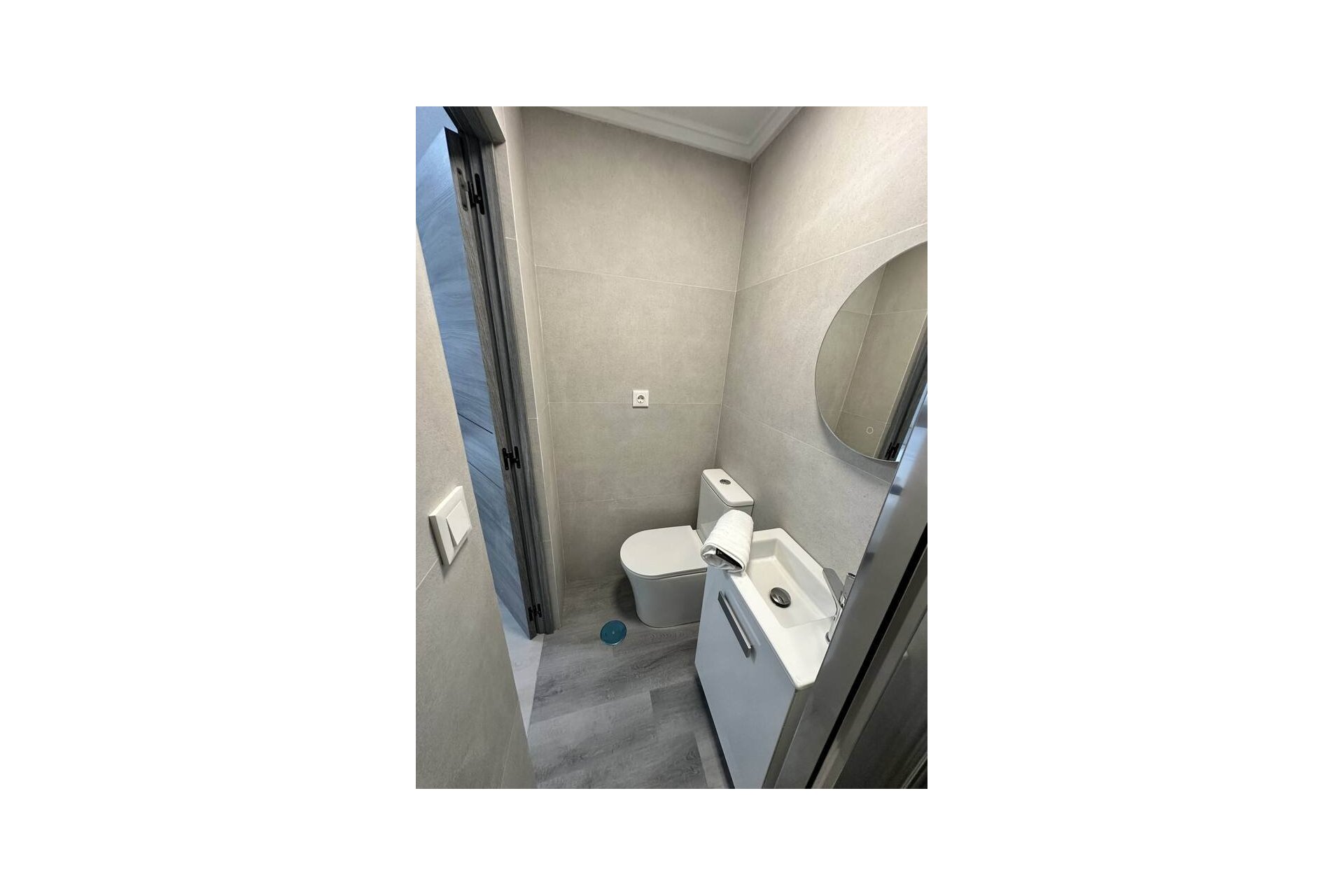 Wiederverkauf - Wohnung -
Torrevieja - Centro