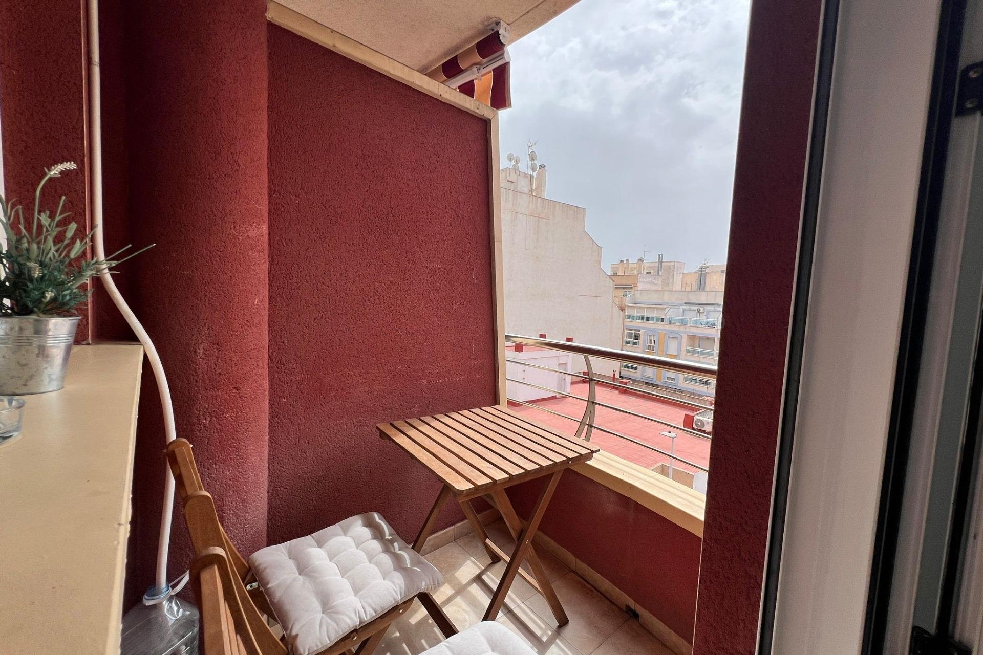 Wiederverkauf - Wohnung -
Torrevieja - Centro