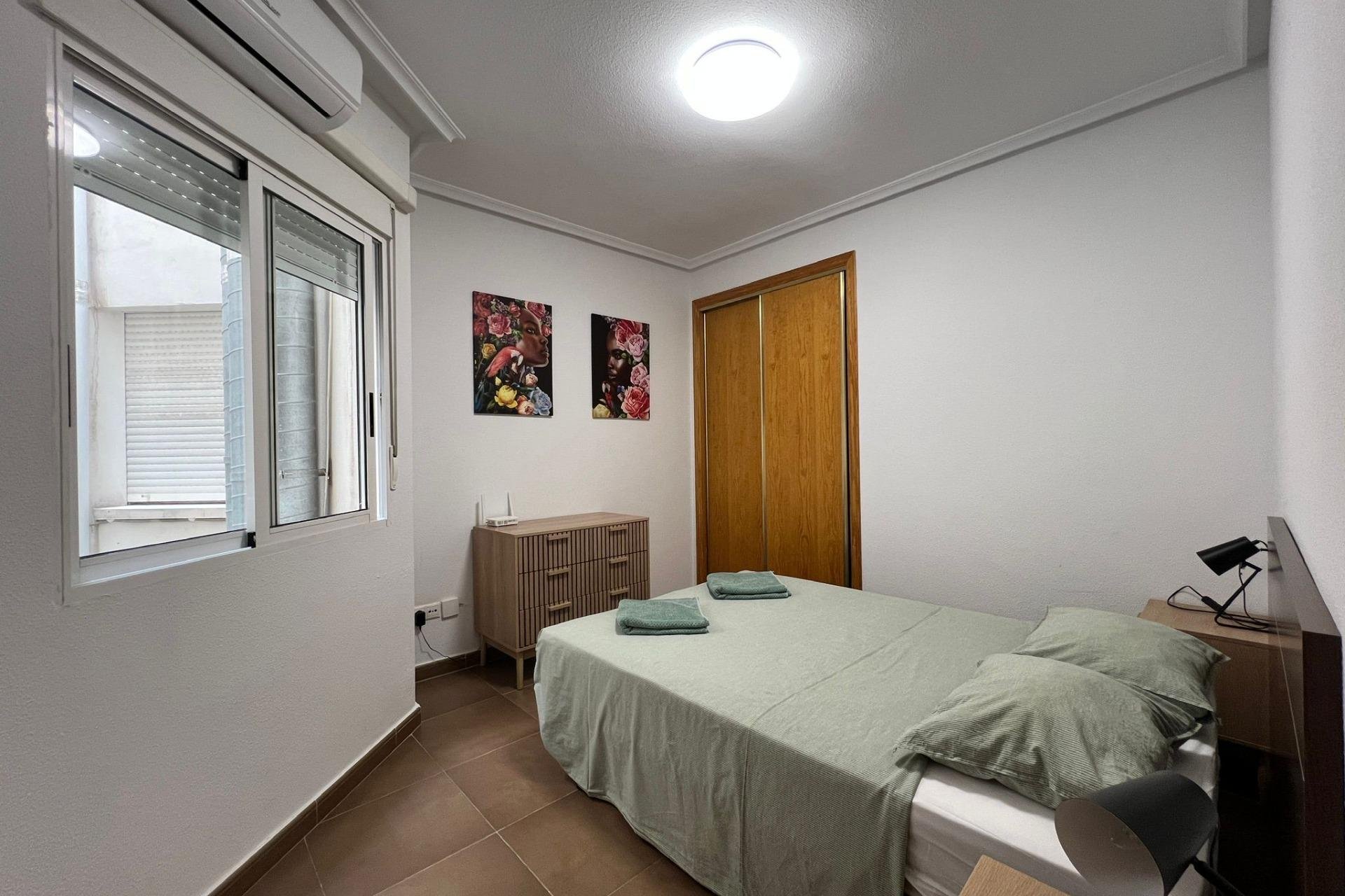 Wiederverkauf - Wohnung -
Torrevieja - Centro