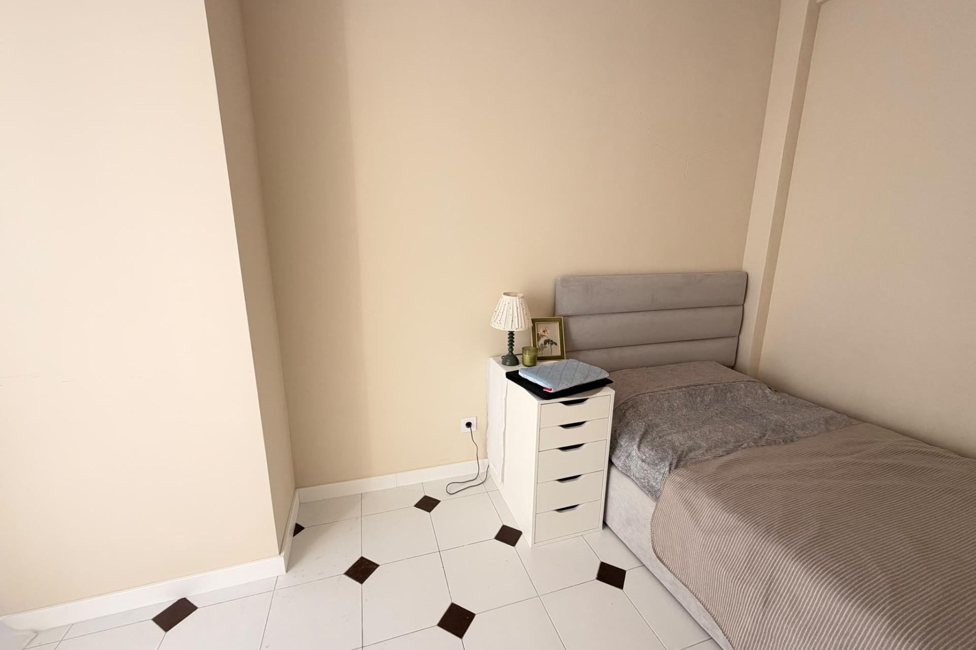 Wiederverkauf - Wohnung -
Torrevieja - Centro