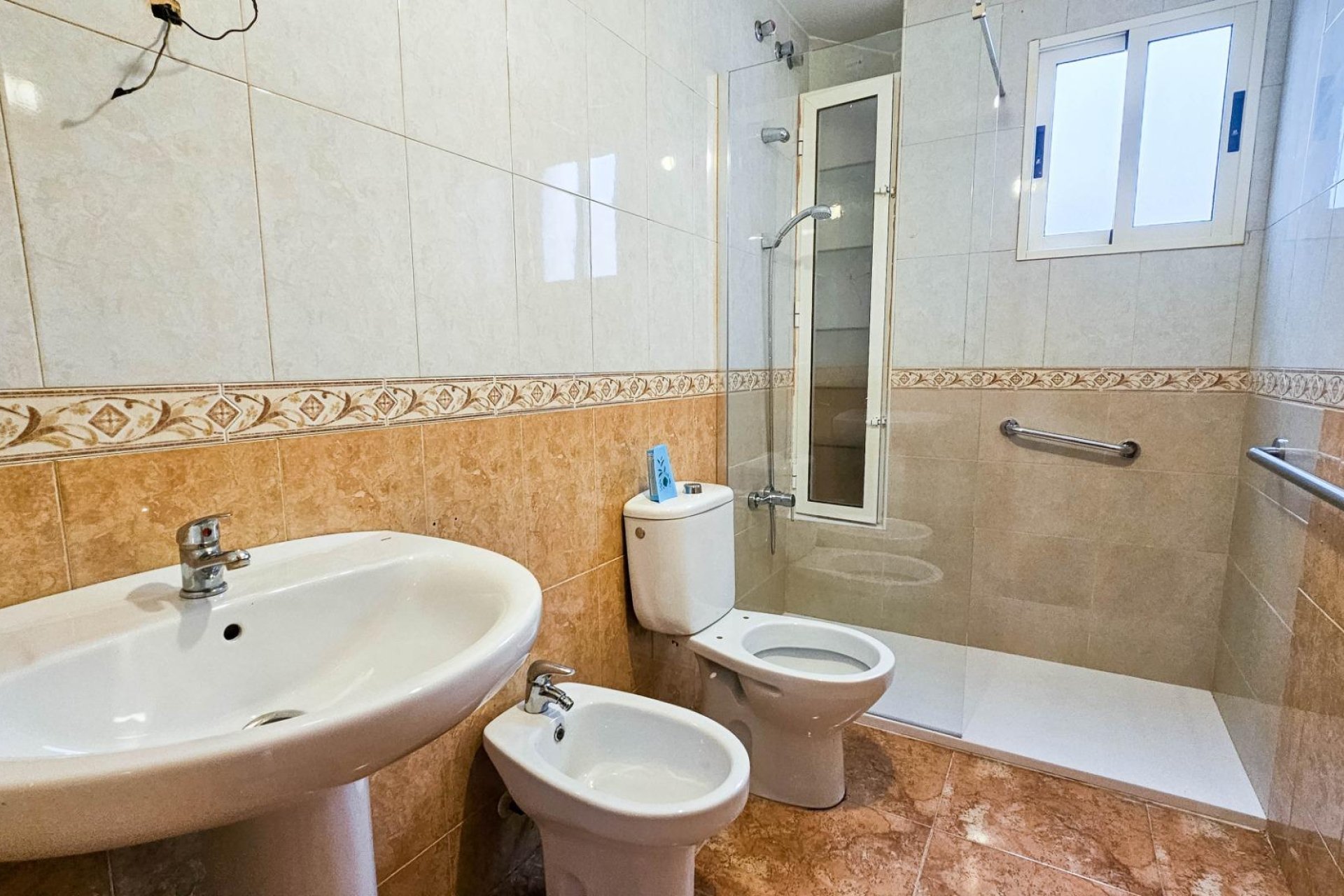 Wiederverkauf - Wohnung -
Torrevieja - Centro