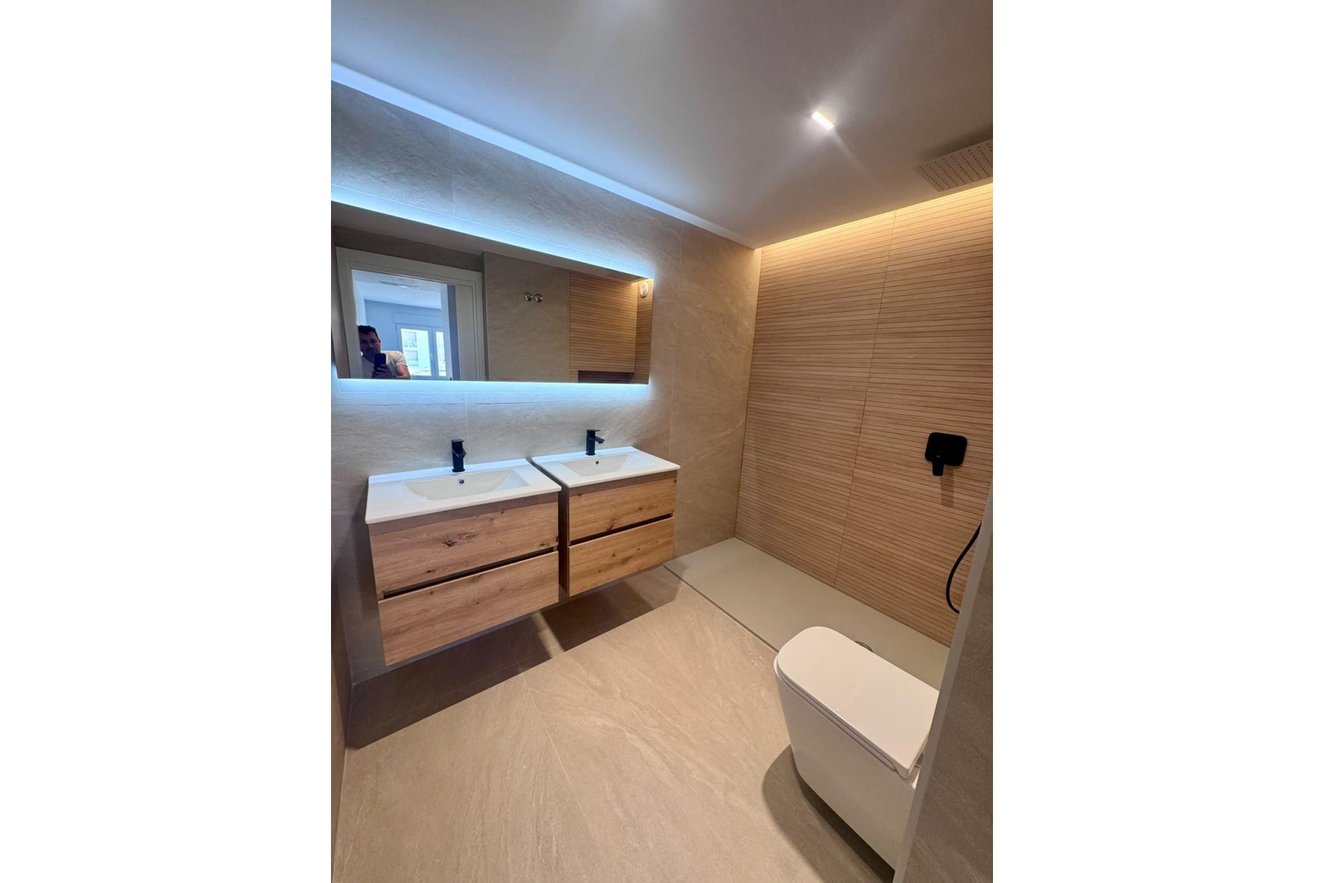 Wiederverkauf - Wohnung -
Torrevieja - Centro