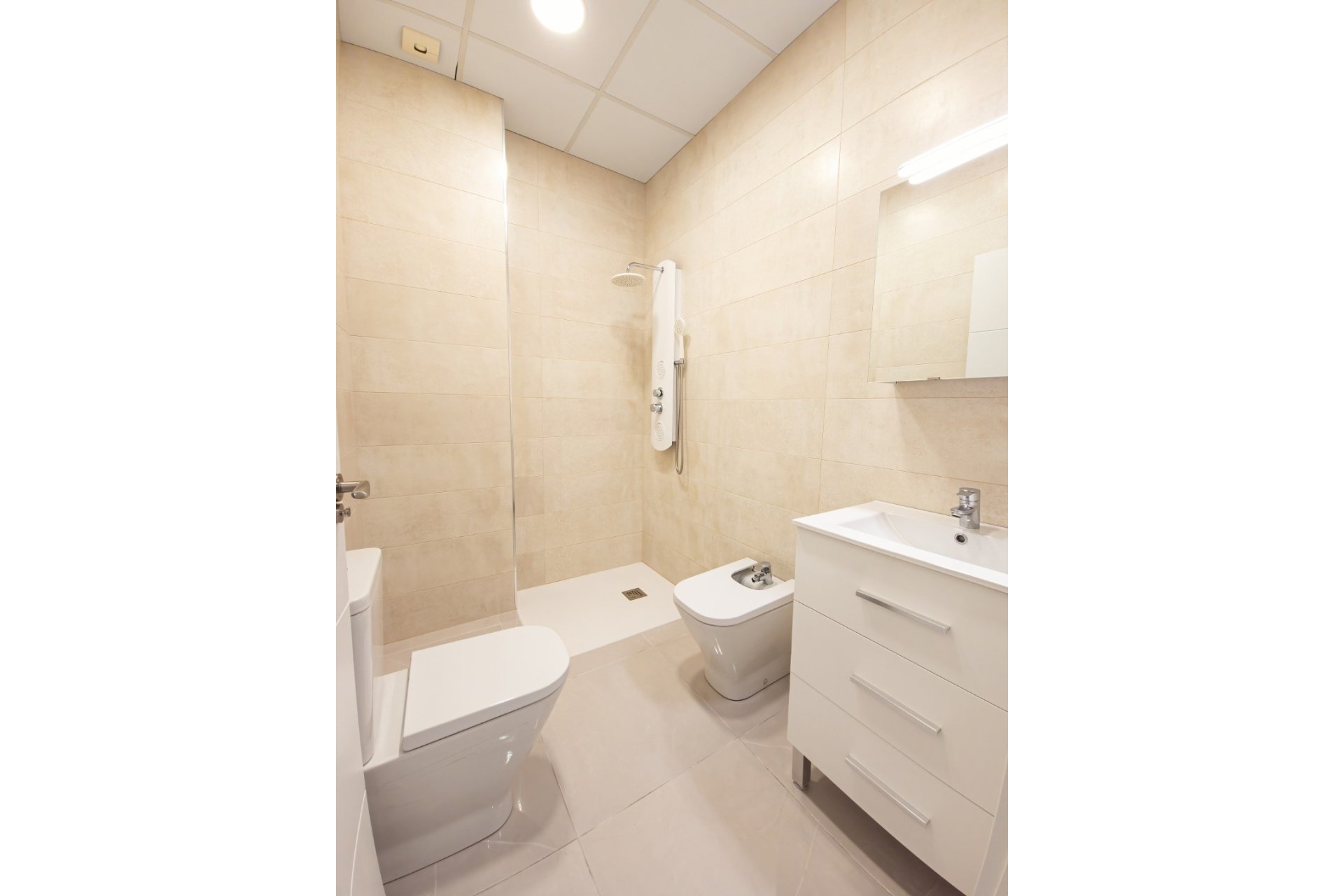 Wiederverkauf - Wohnung -
Torrevieja - Costa Blanca