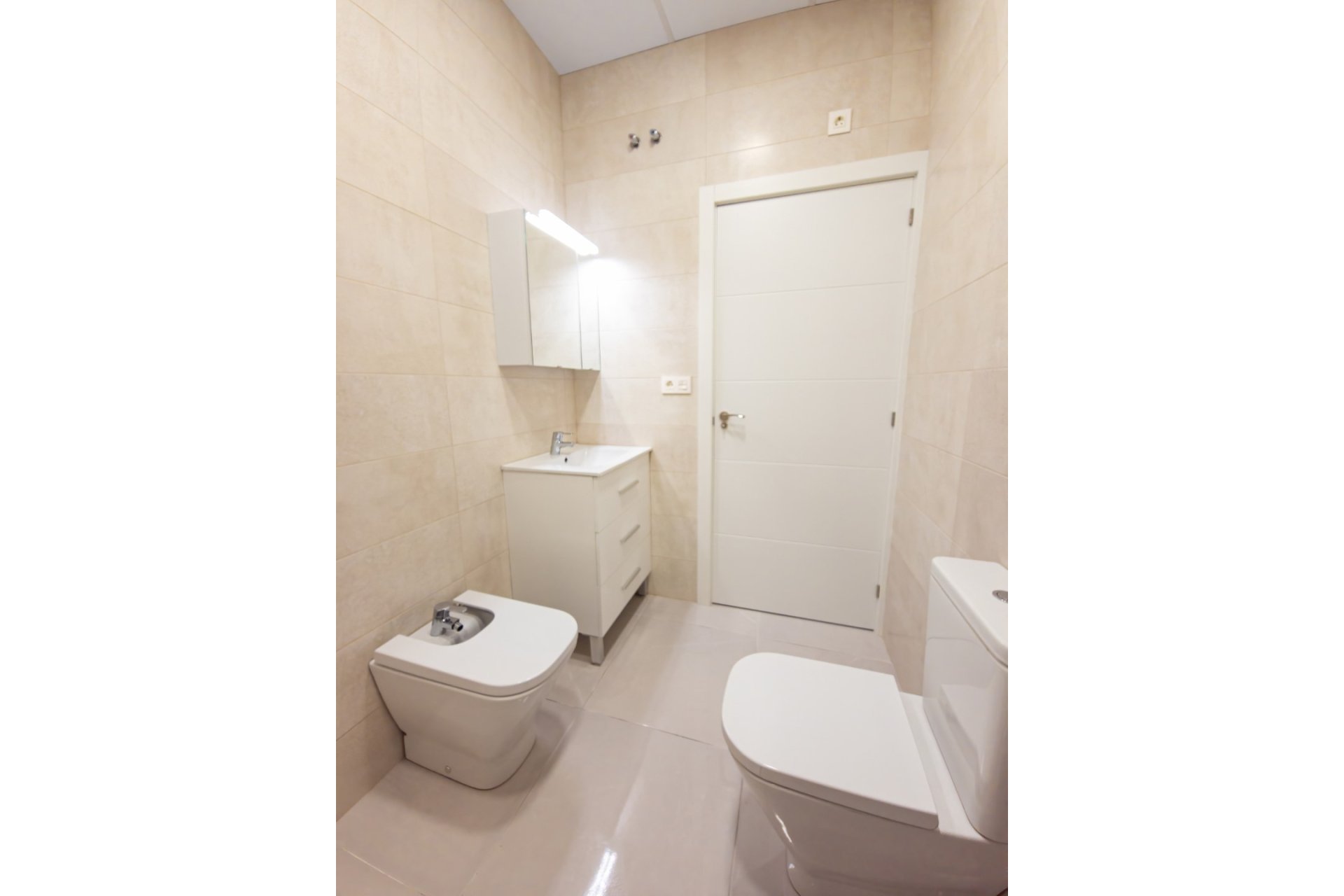 Wiederverkauf - Wohnung -
Torrevieja - Costa Blanca