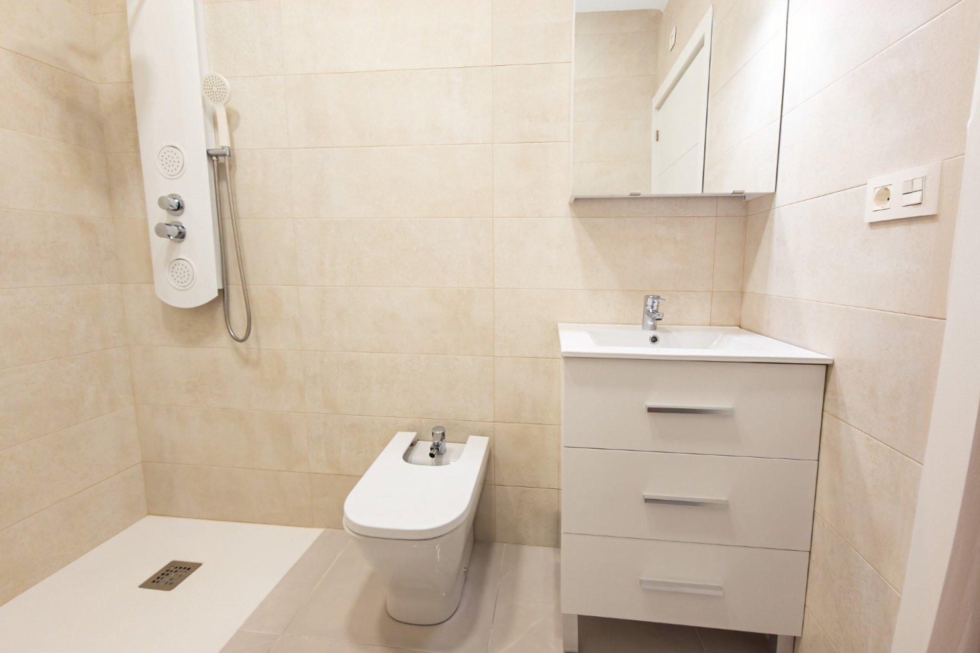 Wiederverkauf - Wohnung -
Torrevieja - Costa Blanca
