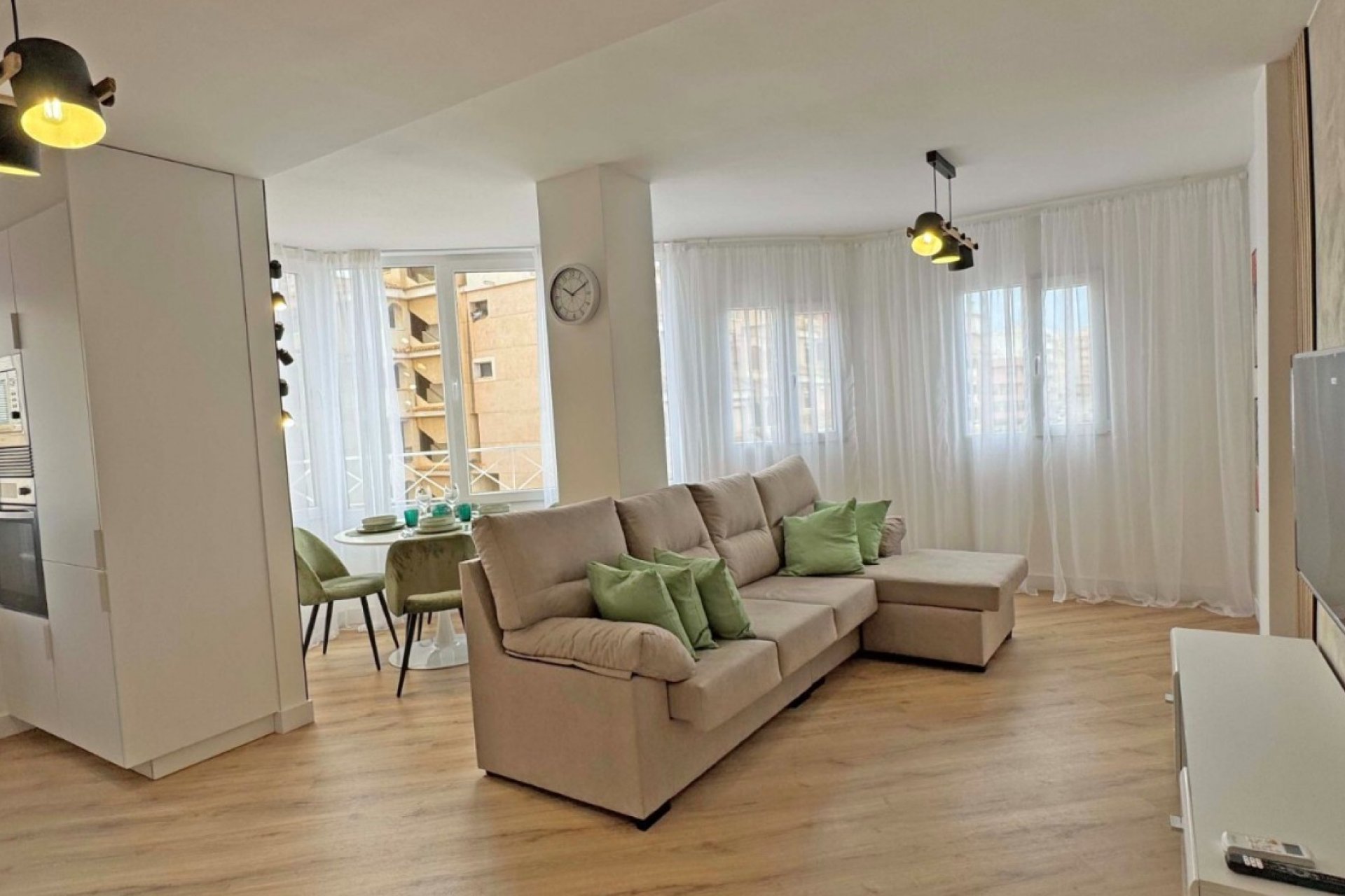 Wiederverkauf - Wohnung -
Torrevieja - Costa Blanca