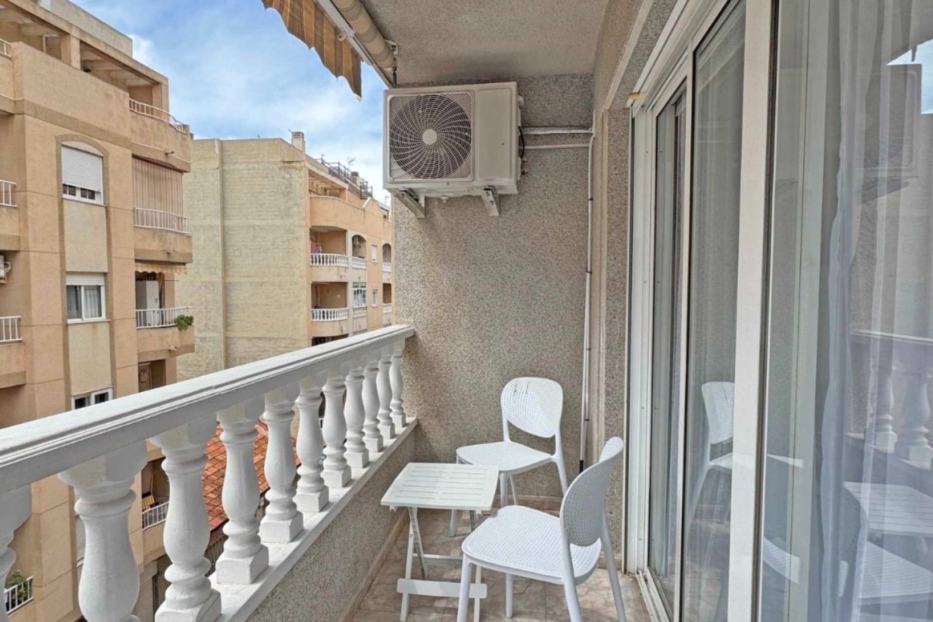 Wiederverkauf - Wohnung -
Torrevieja - Costa Blanca