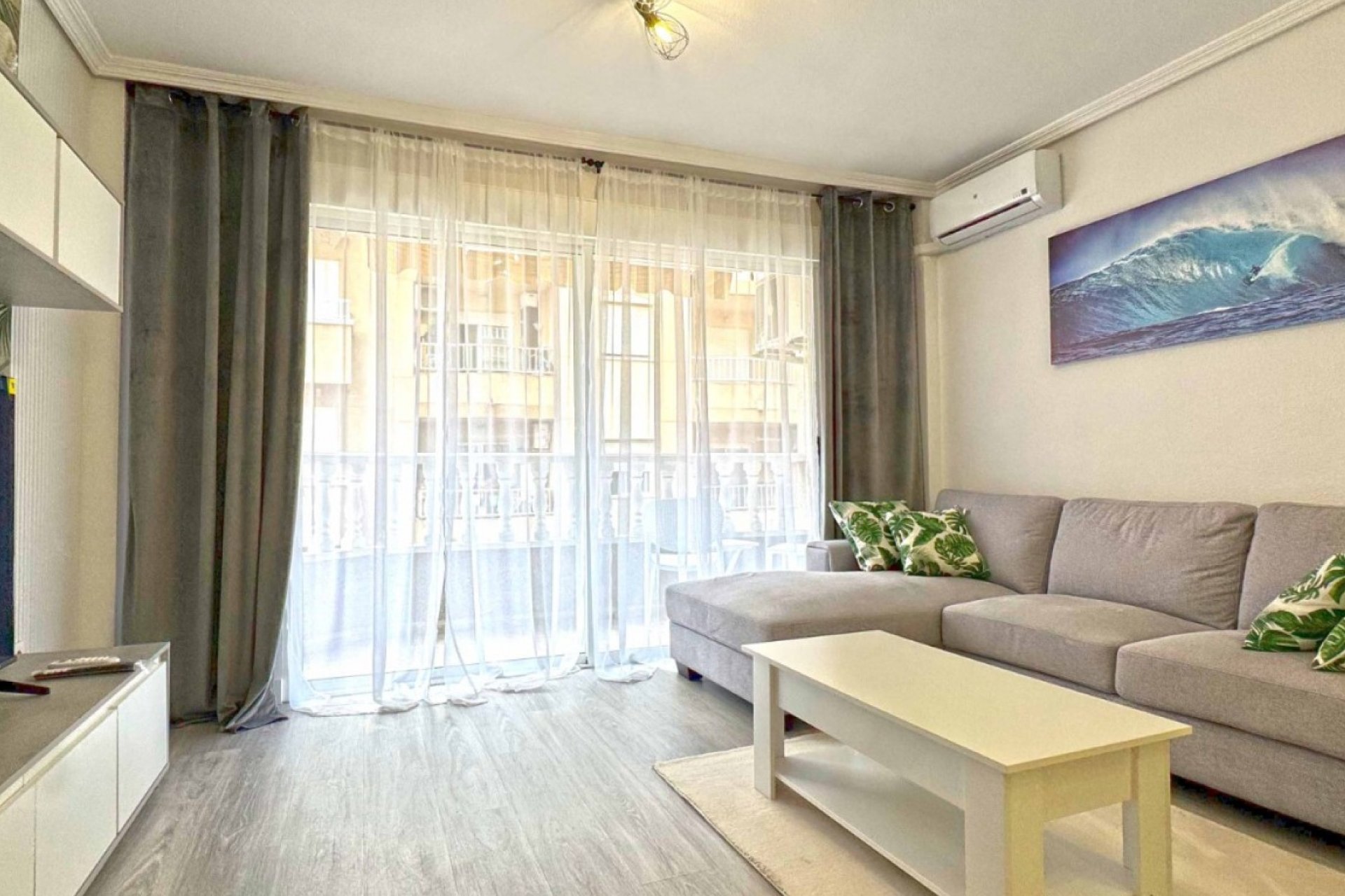 Wiederverkauf - Wohnung -
Torrevieja - Costa Blanca
