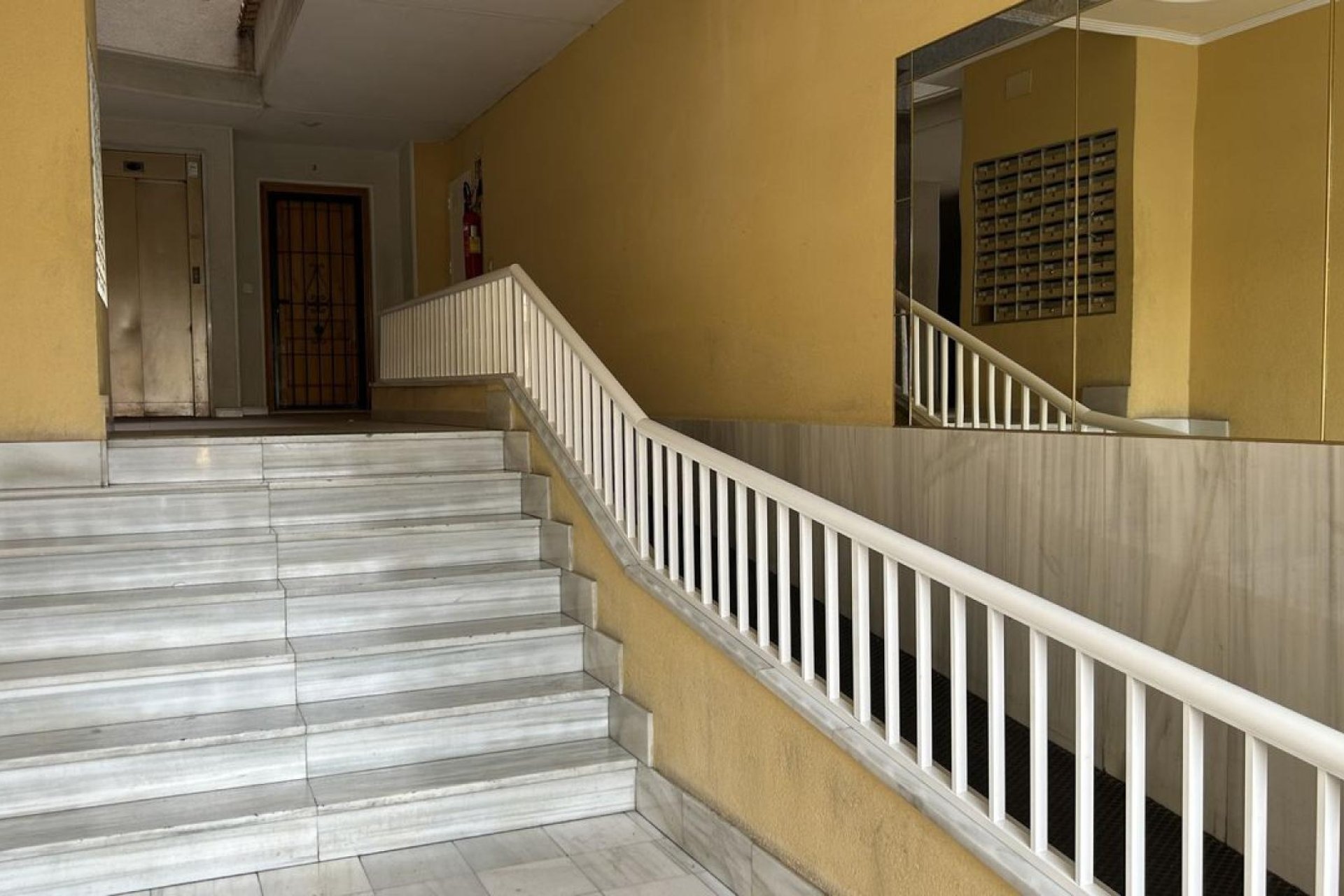 Wiederverkauf - Wohnung -
Torrevieja - Costa Blanca