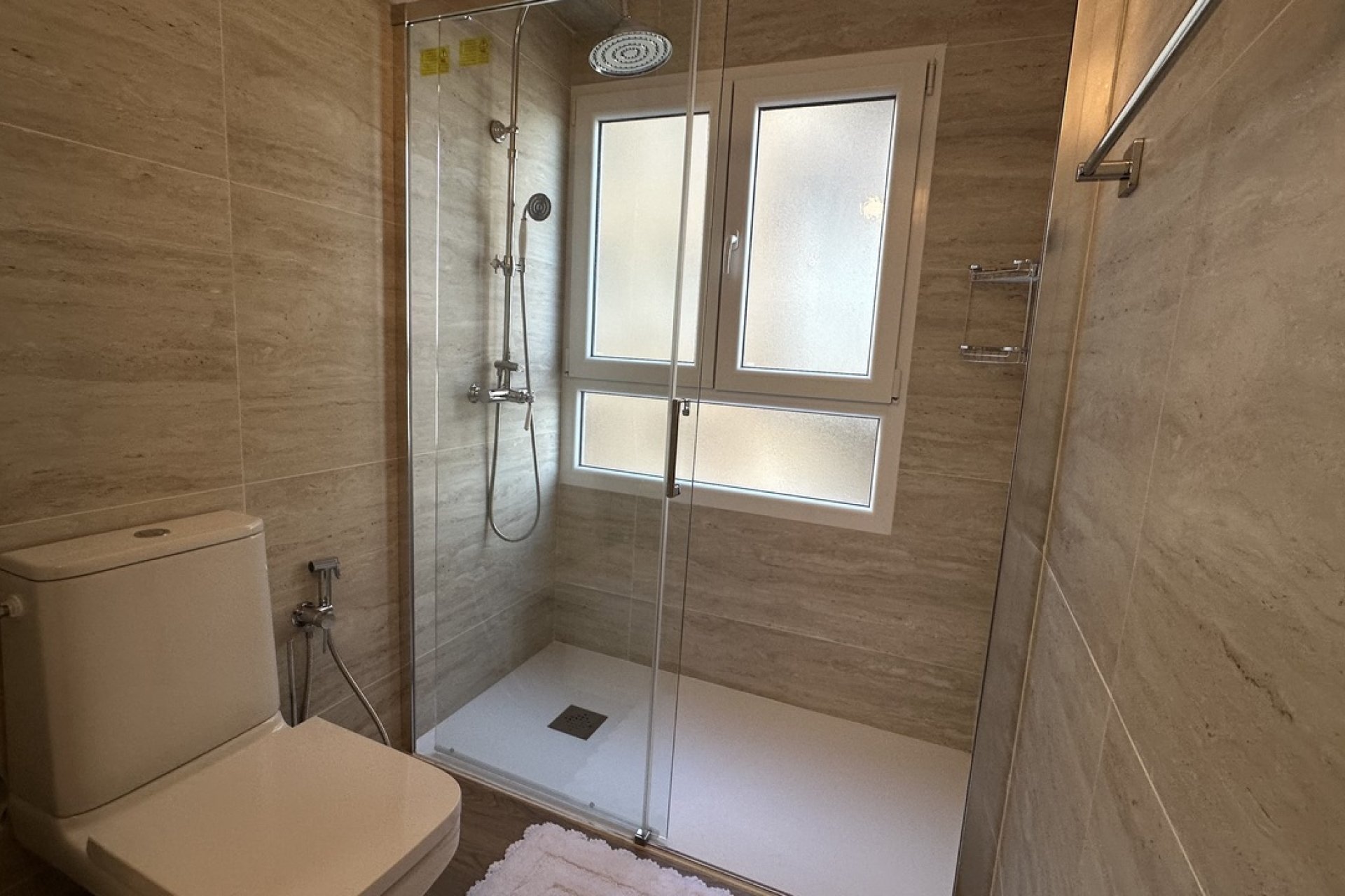 Wiederverkauf - Wohnung -
Torrevieja - Costa Blanca