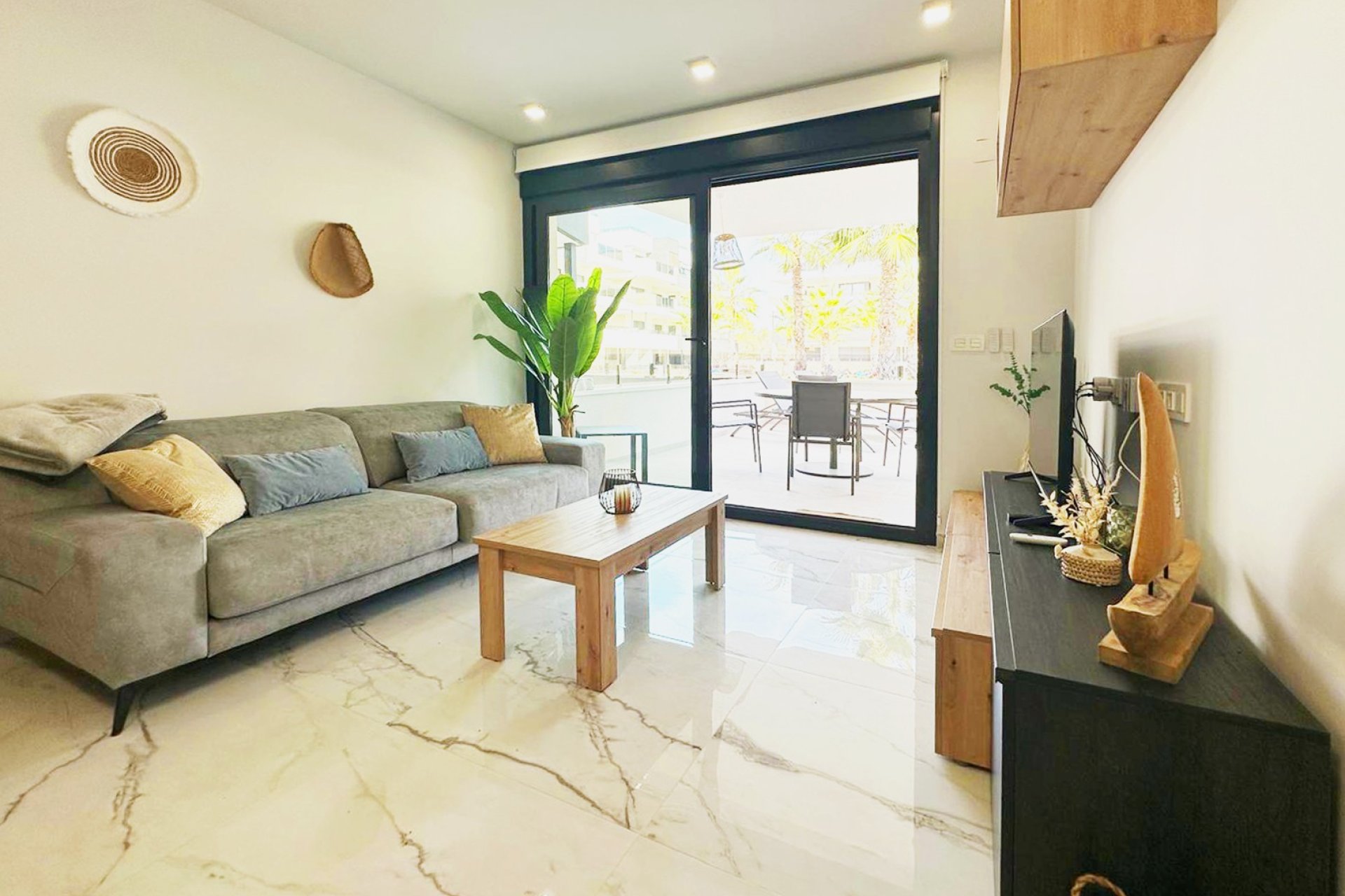 Wiederverkauf - Wohnung -
Torrevieja - Costa Blanca