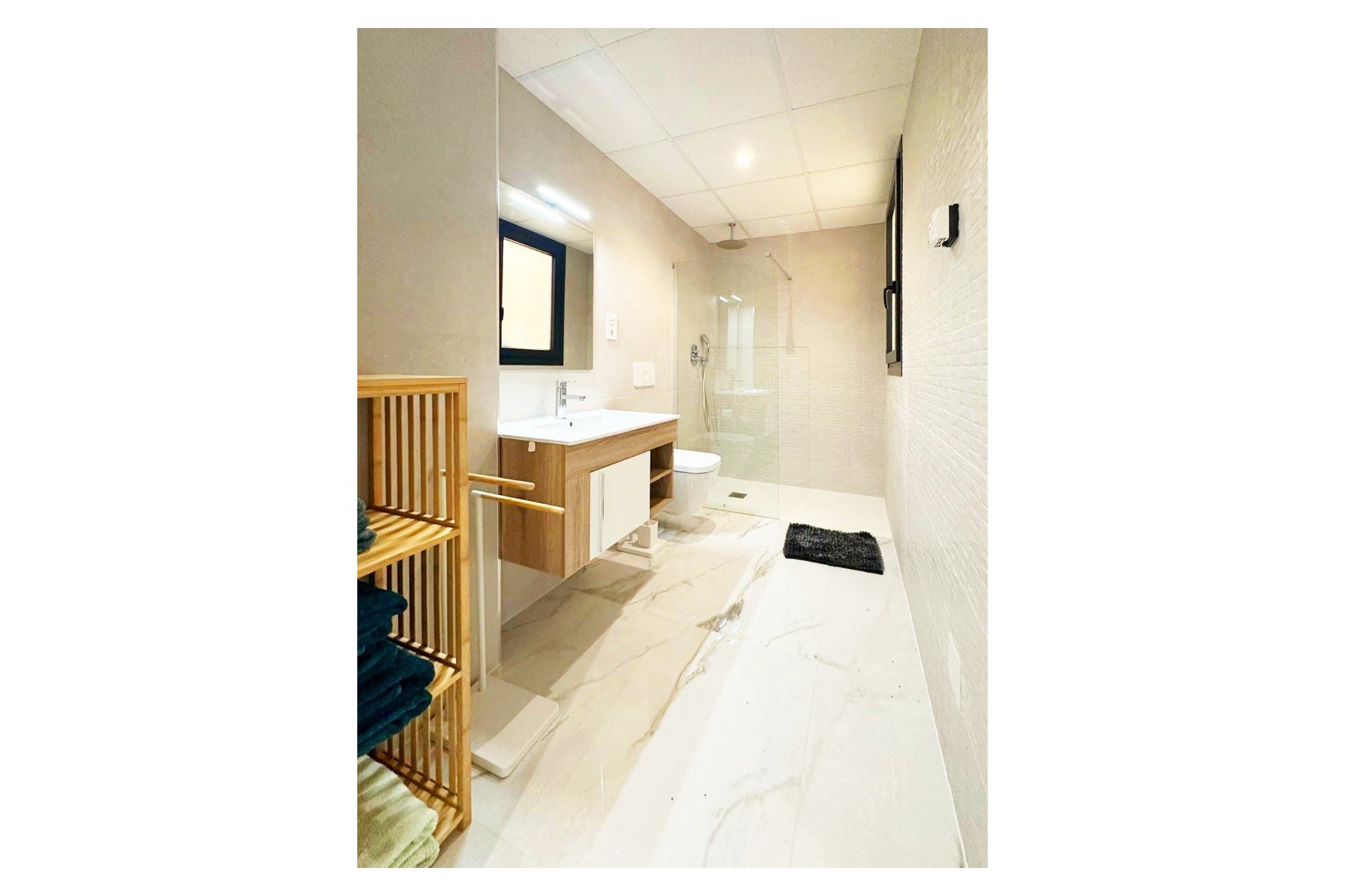Wiederverkauf - Wohnung -
Torrevieja - Costa Blanca