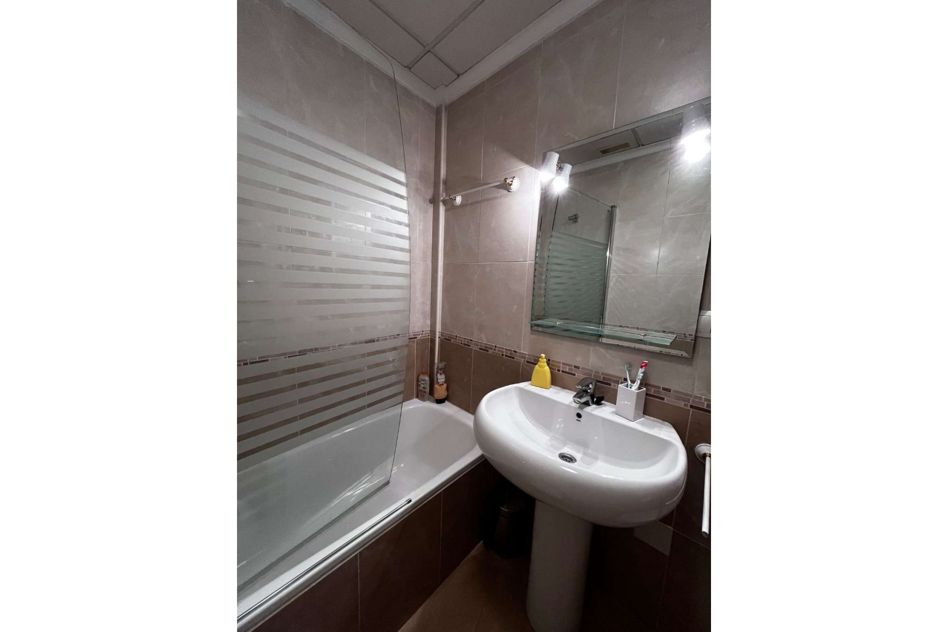 Wiederverkauf - Wohnung -
Torrevieja - Costa Blanca