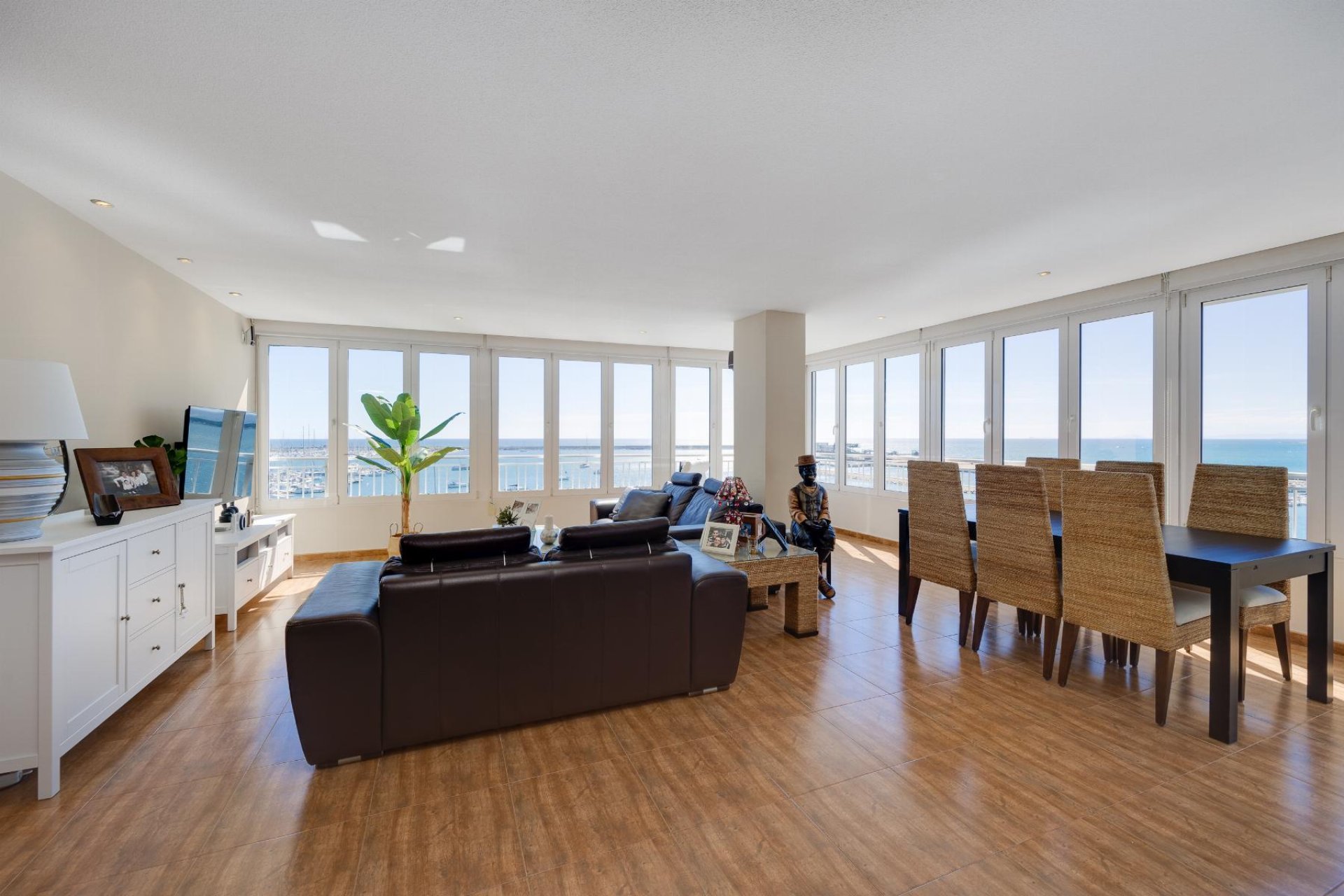 Wiederverkauf - Wohnung -
Torrevieja - Costa Blanca