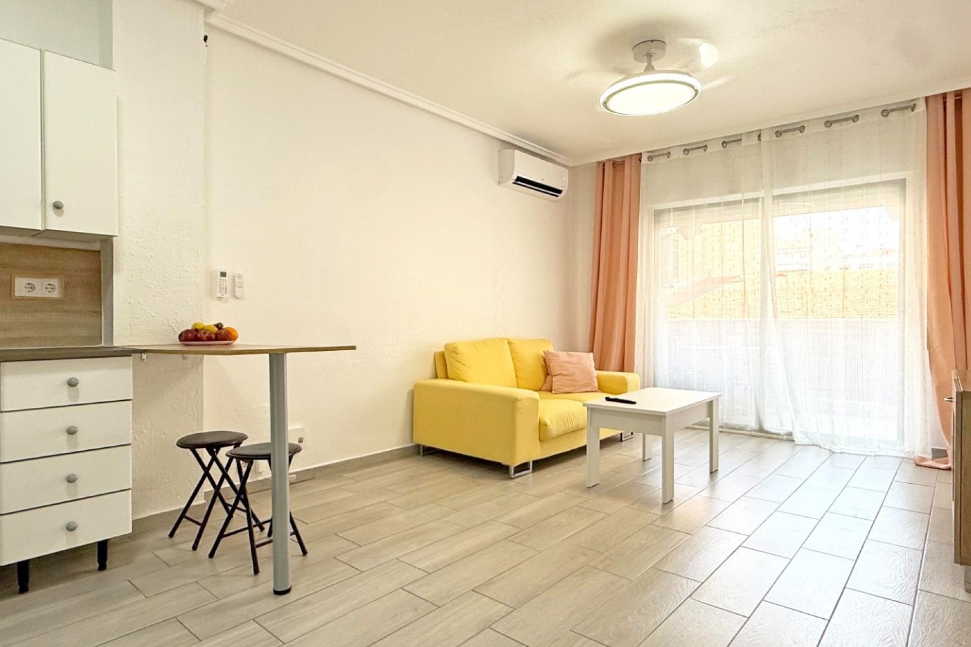Wiederverkauf - Wohnung -
Torrevieja - Costa Blanca