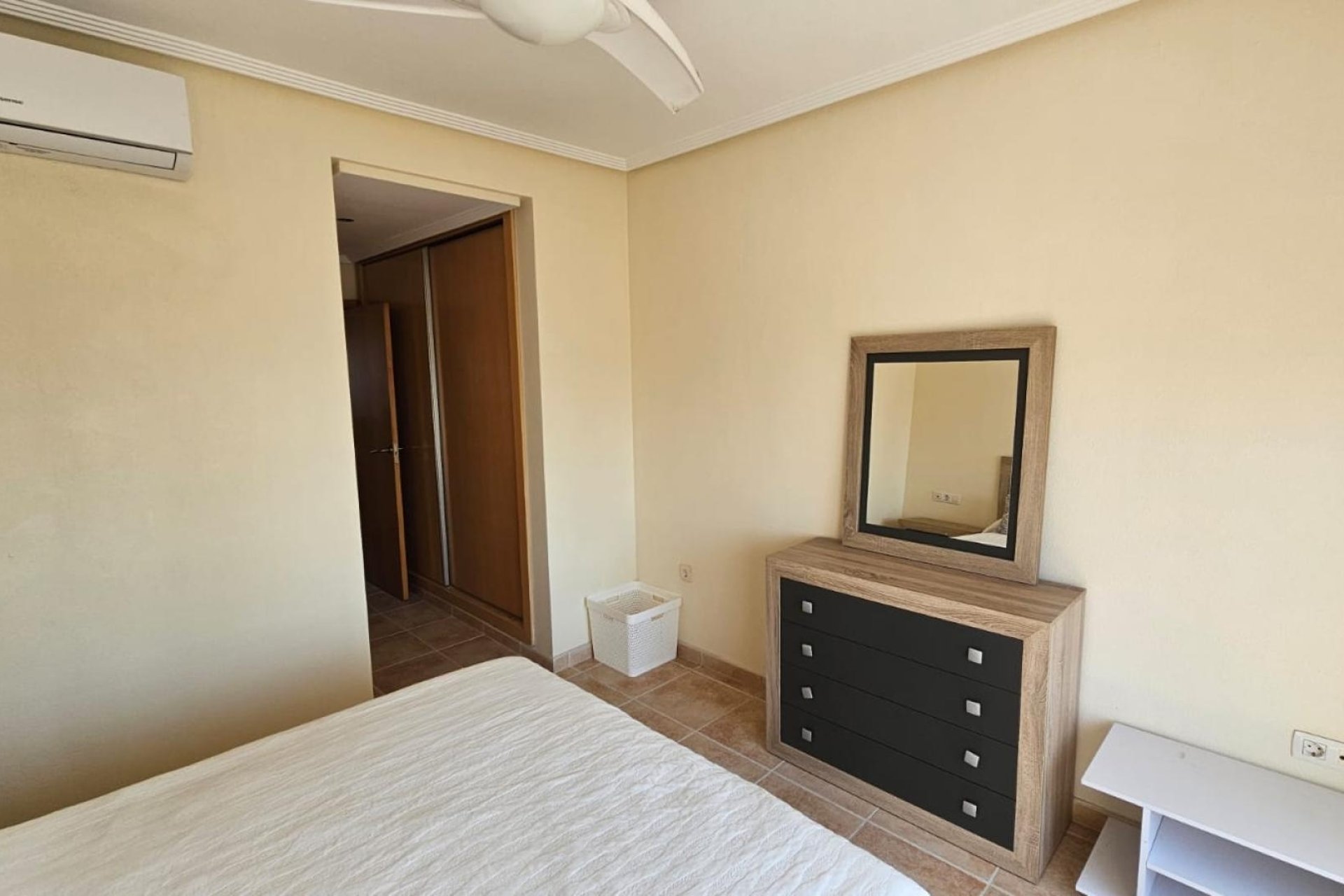 Wiederverkauf - Wohnung -
Torrevieja - Costa Blanca