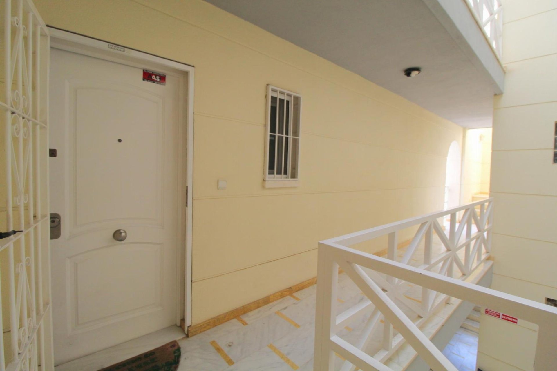 Wiederverkauf - Wohnung -
Torrevieja - Costa Blanca
