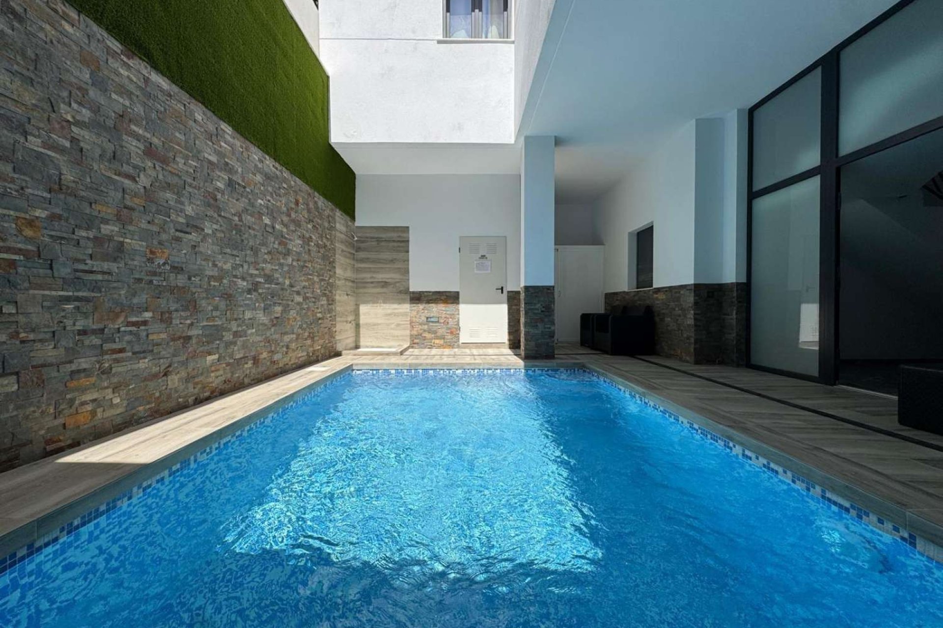 Wiederverkauf - Wohnung -
Torrevieja - Costa Blanca