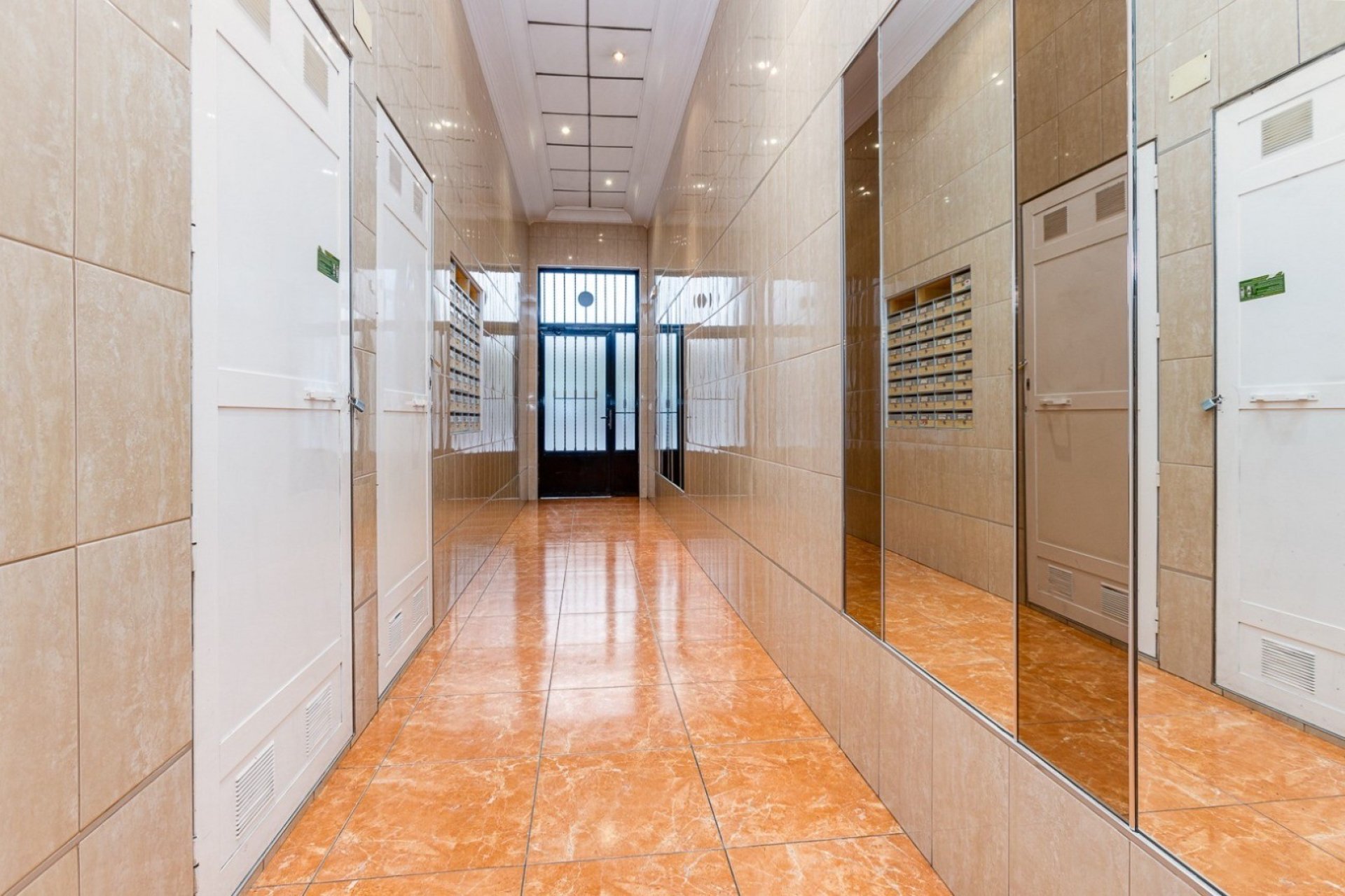 Wiederverkauf - Wohnung -
Torrevieja - Costa Blanca