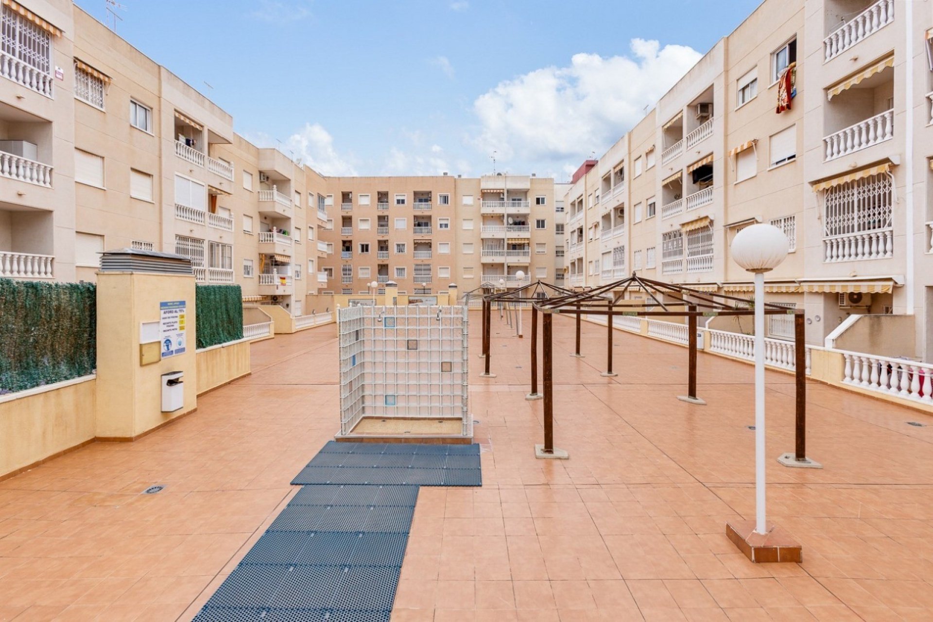 Wiederverkauf - Wohnung -
Torrevieja - Costa Blanca