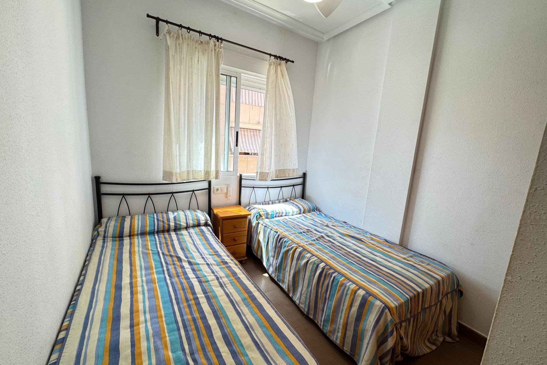 Wiederverkauf - Wohnung -
Torrevieja - Costa Blanca